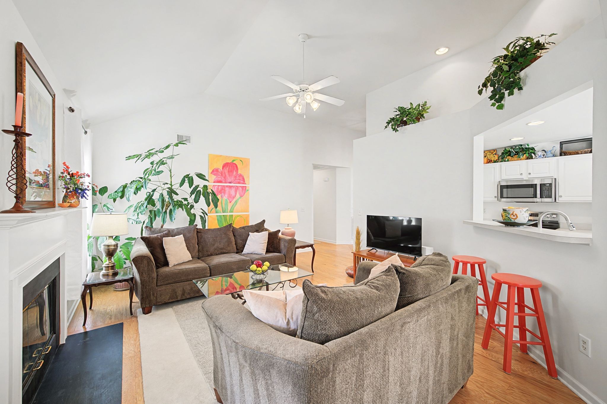 553 Wheatfield Way