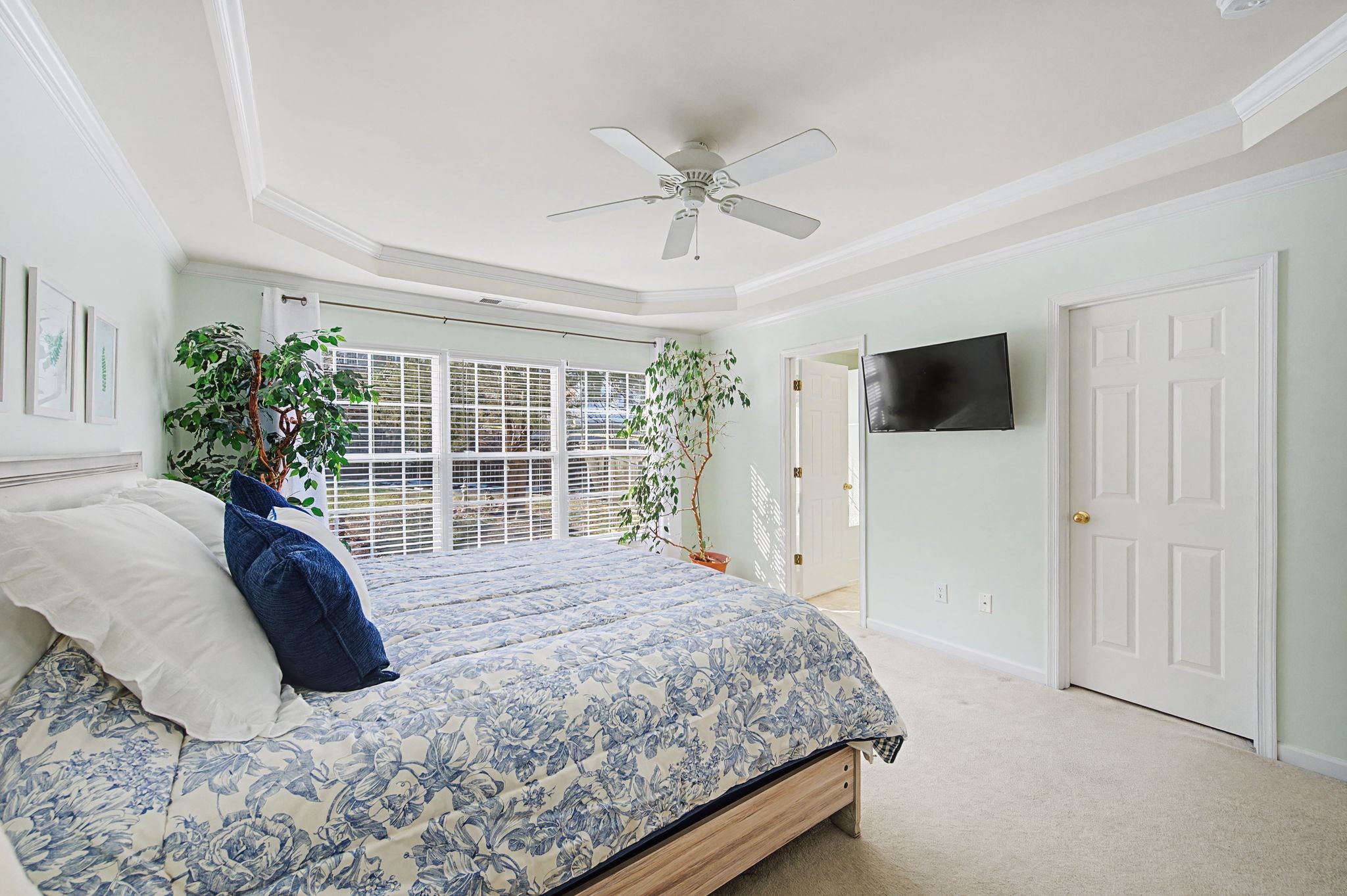 553 Wheatfield Way