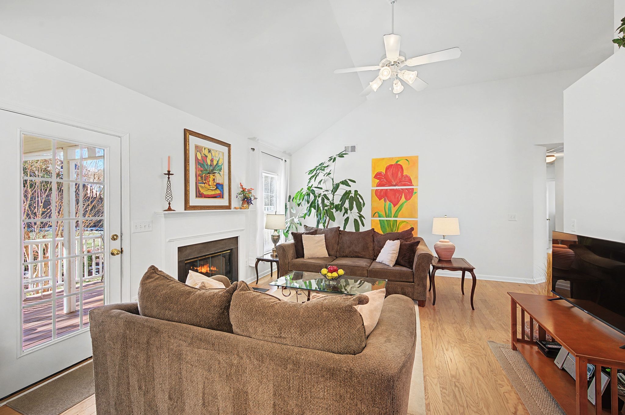553 Wheatfield Way