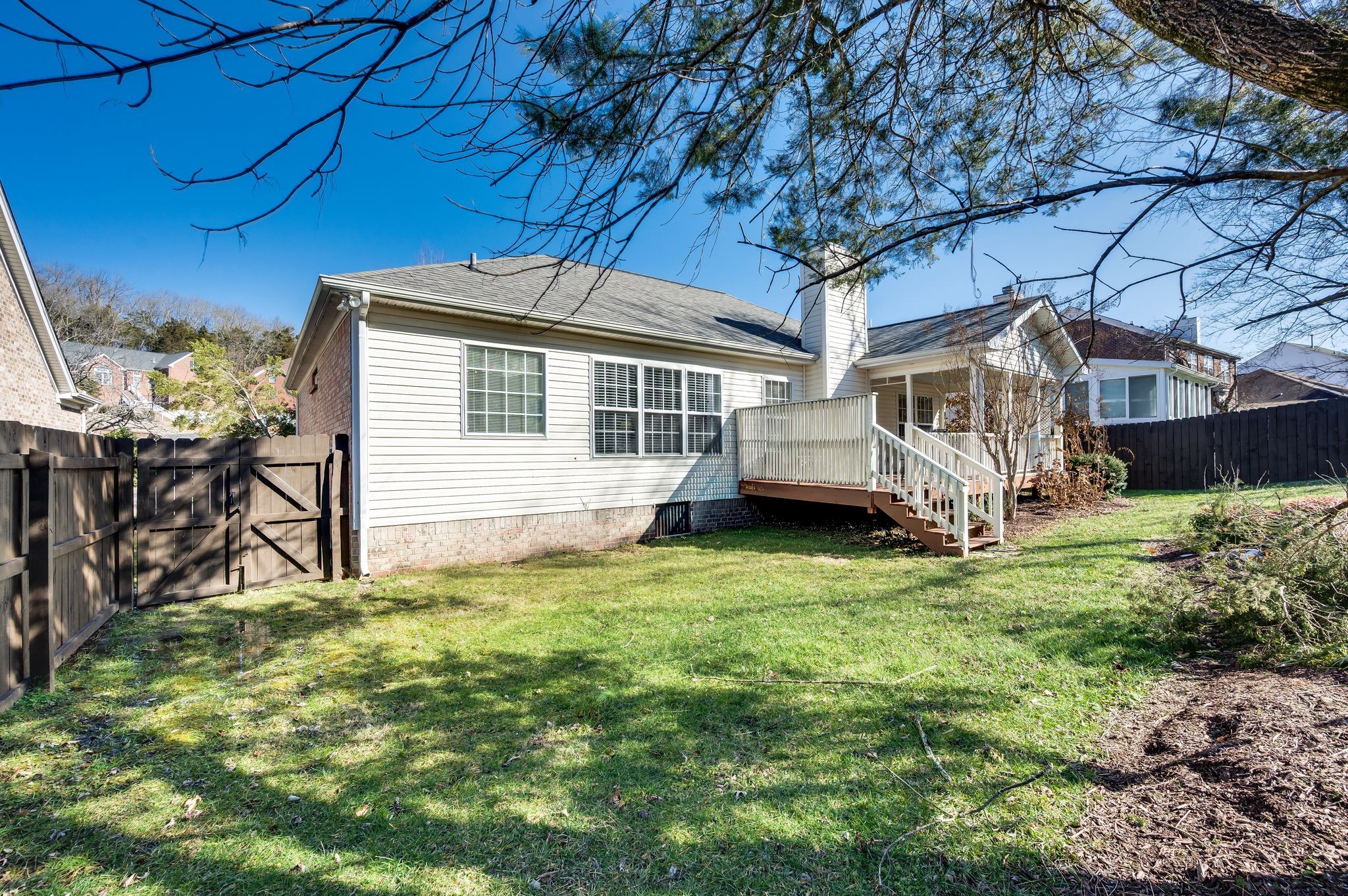 553 Wheatfield Way
