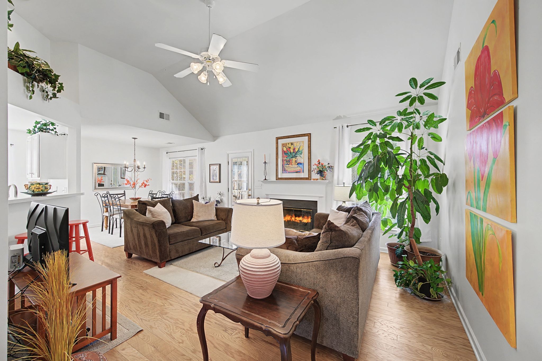 553 Wheatfield Way