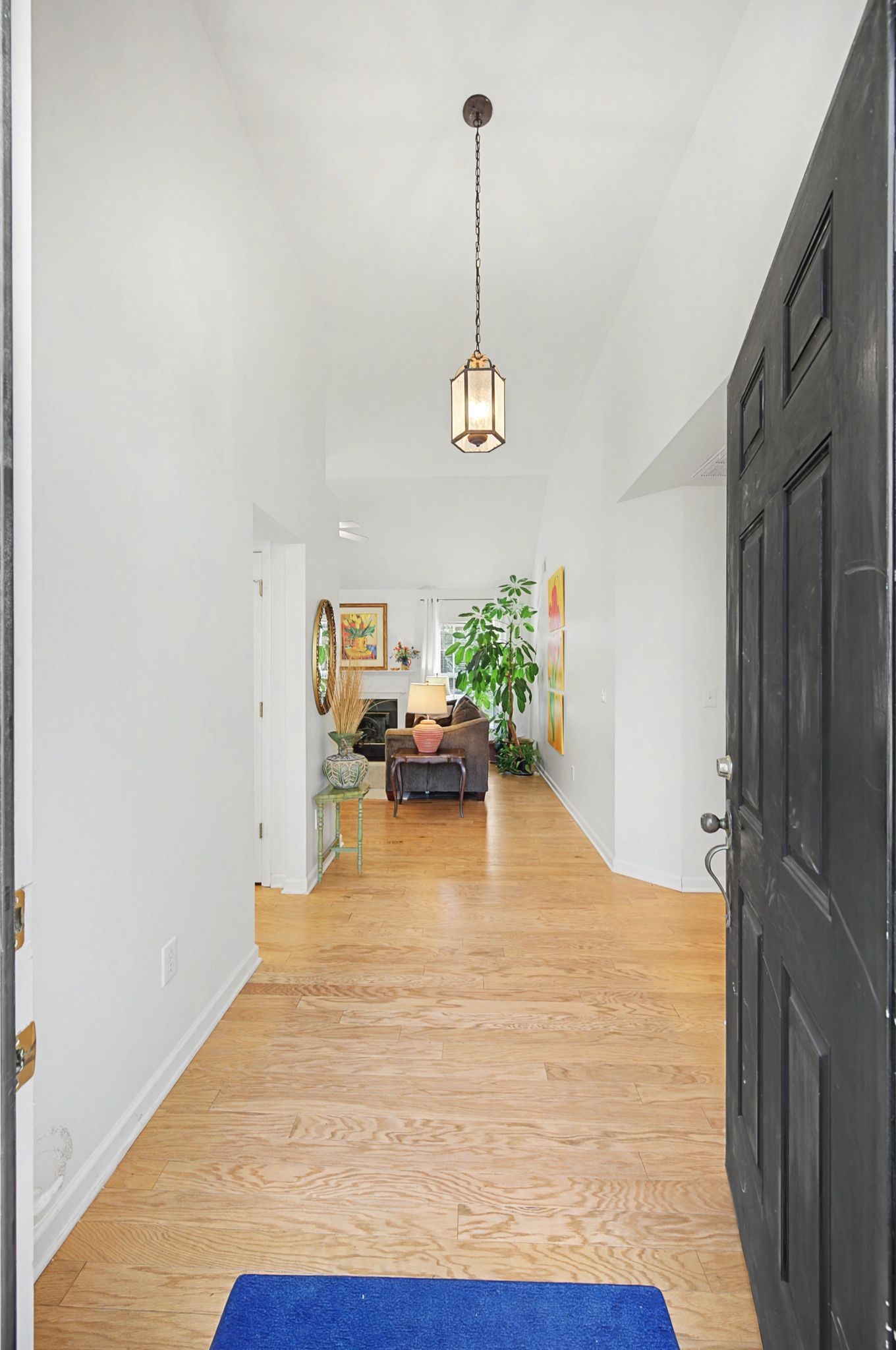 553 Wheatfield Way
