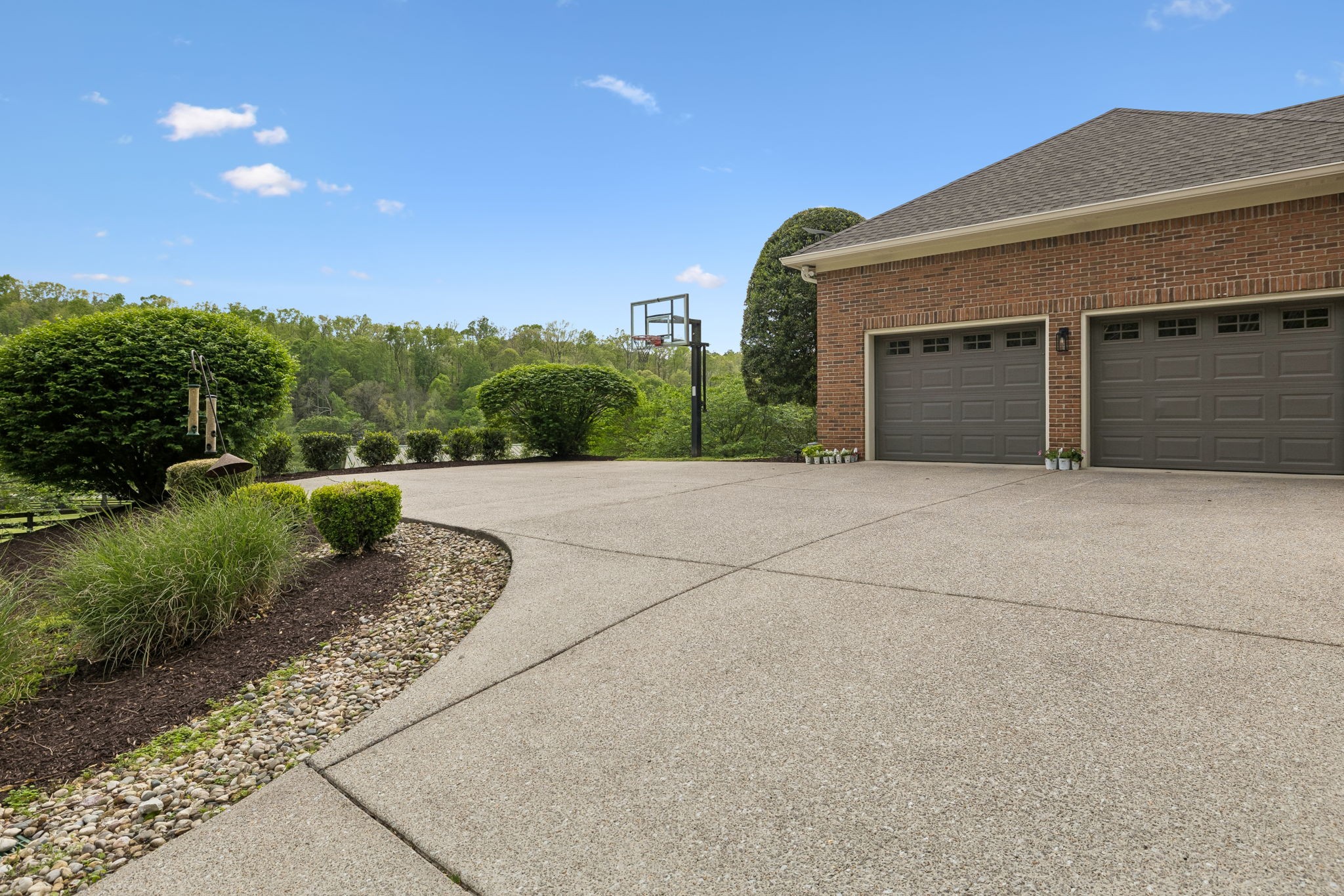 5105 Dale Ewing Rd