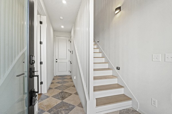 106 Grizzard Ave Unit: 1