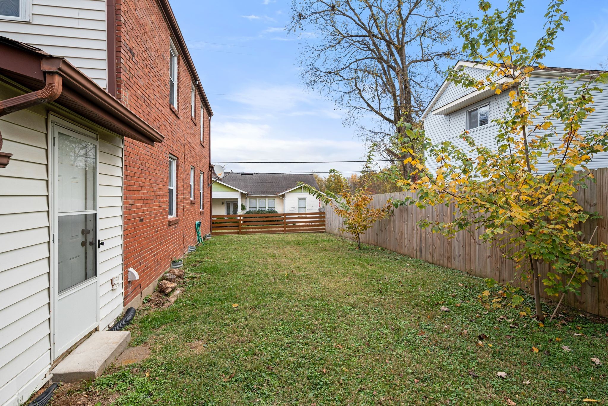 2232 Carter Ave