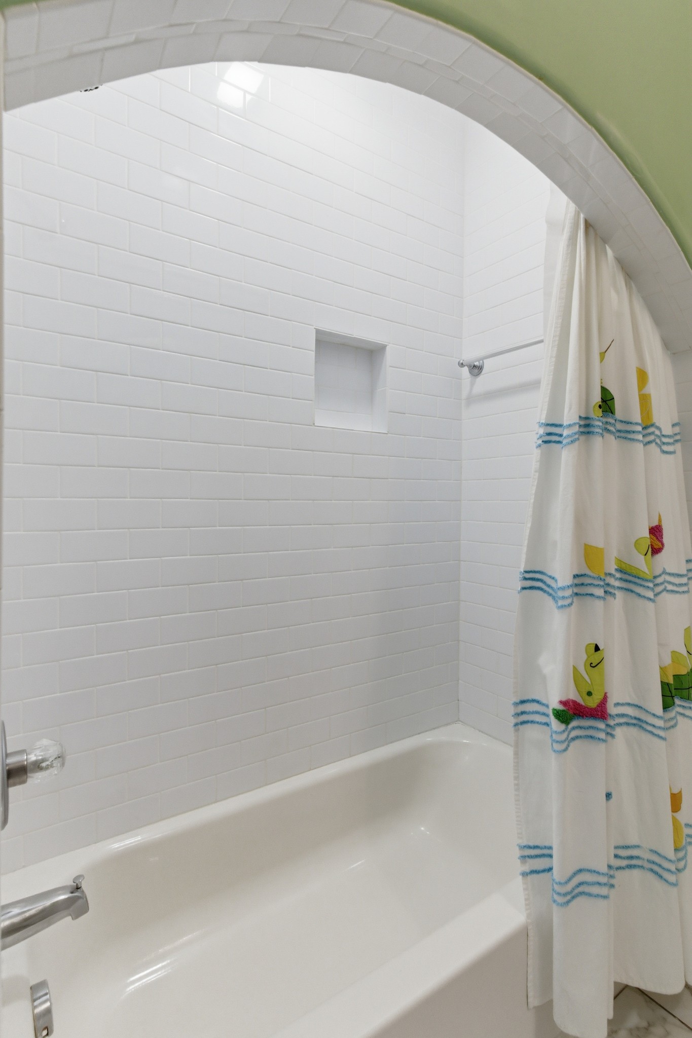 1024 Redmond Ct