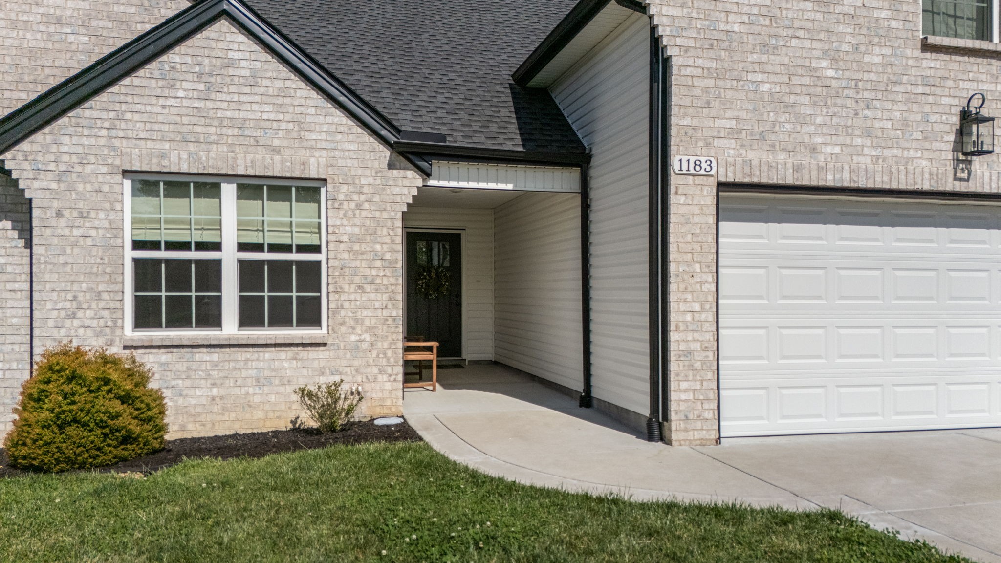 1183 Preston Way