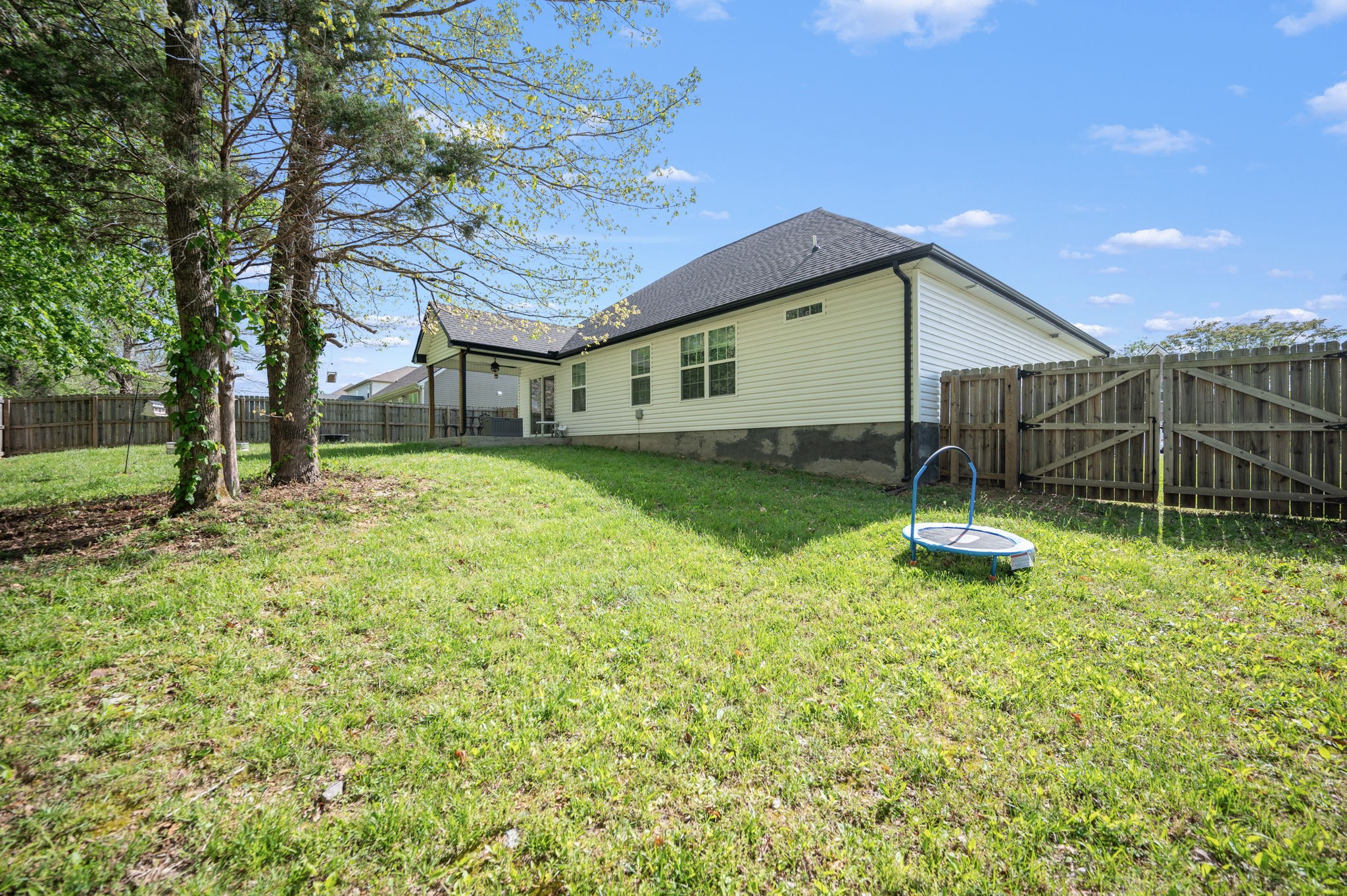 1183 Preston Way