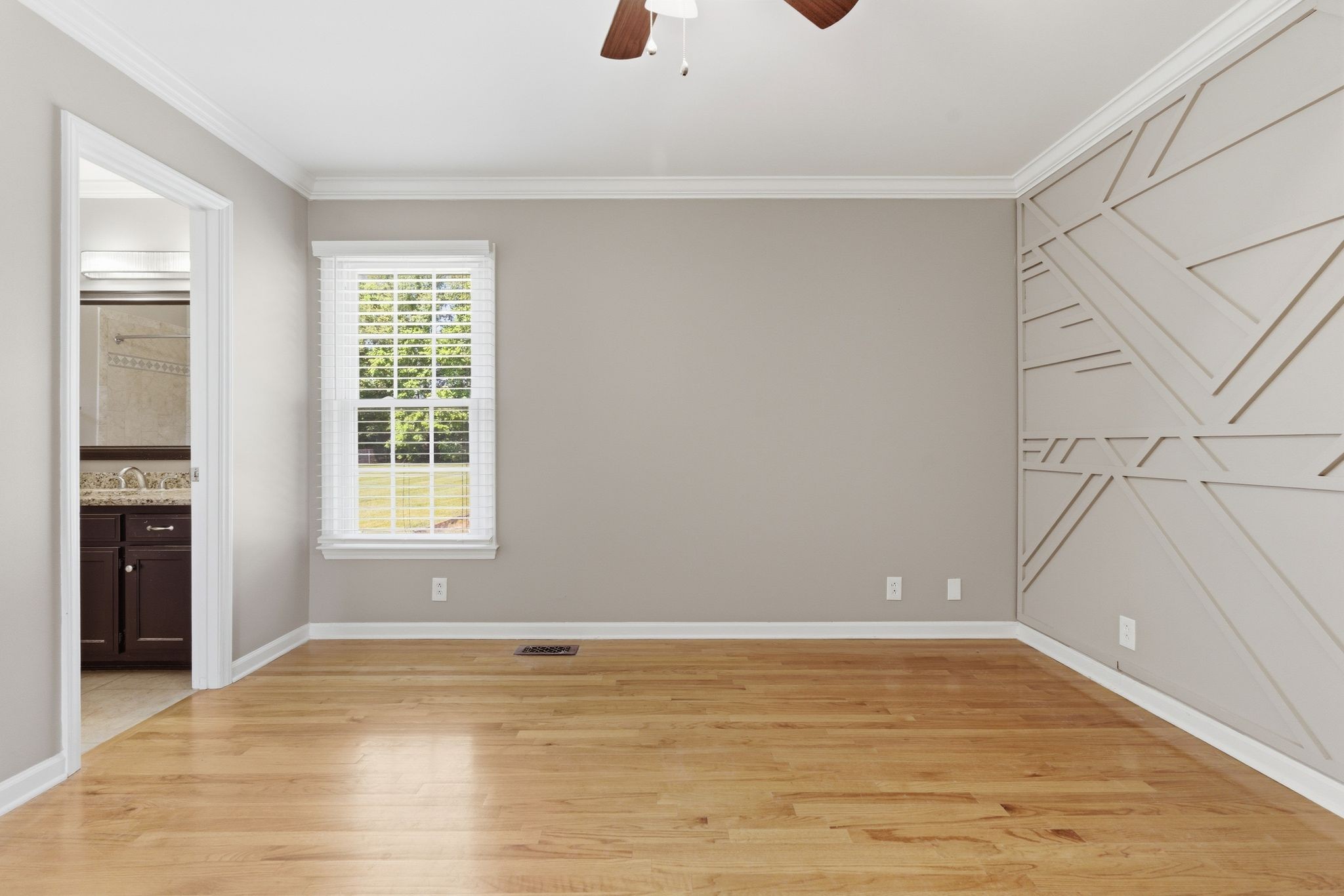 9837 Roanoke Drive