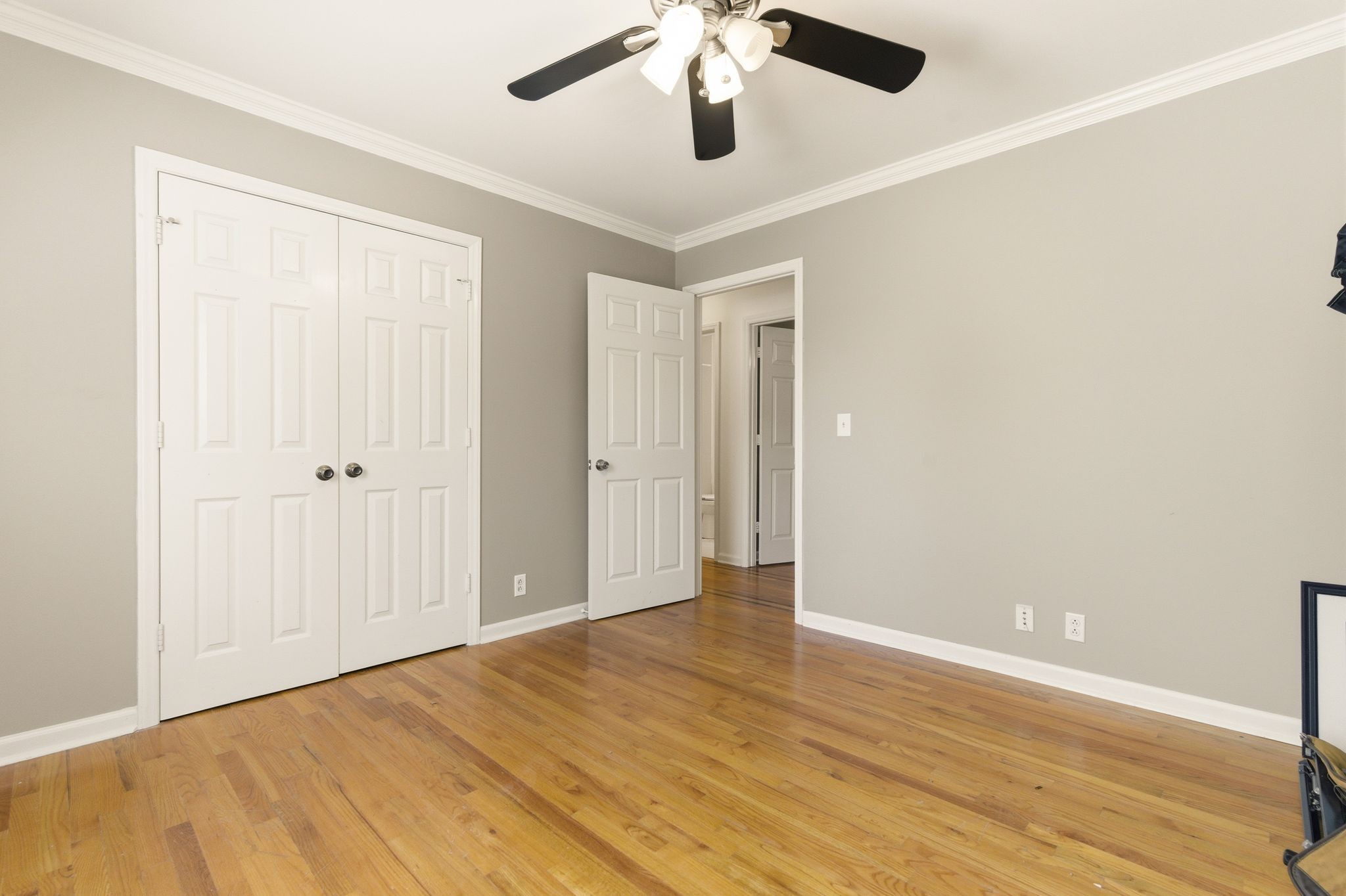 9837 Roanoke Drive