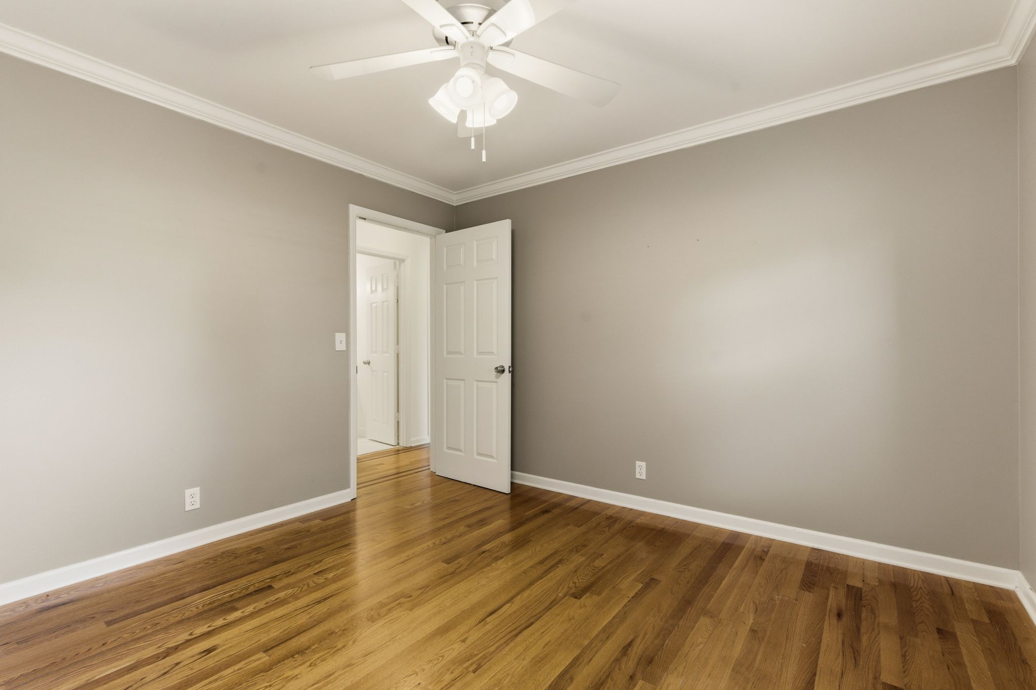 9837 Roanoke Drive