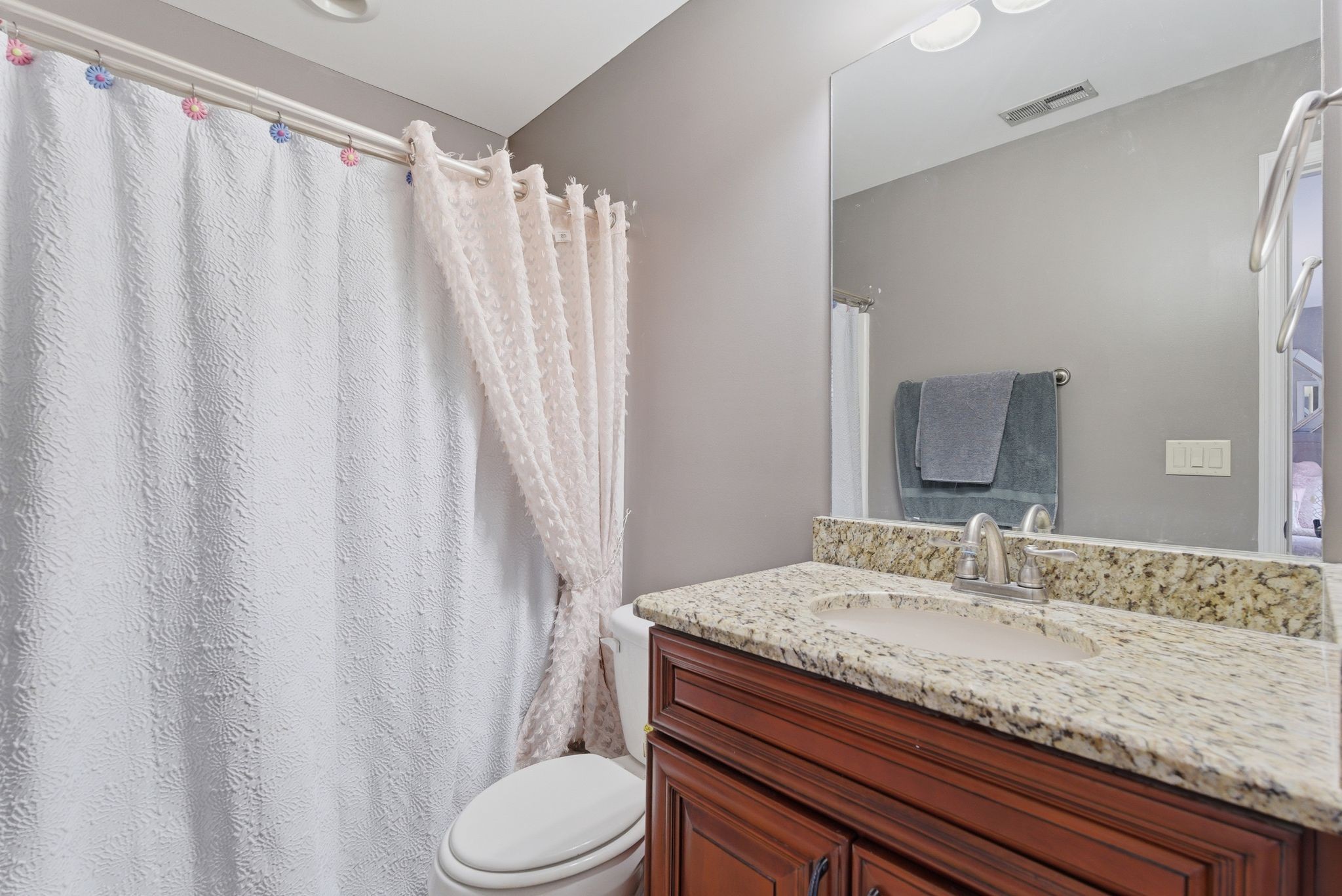 1359 Middlebury Ct