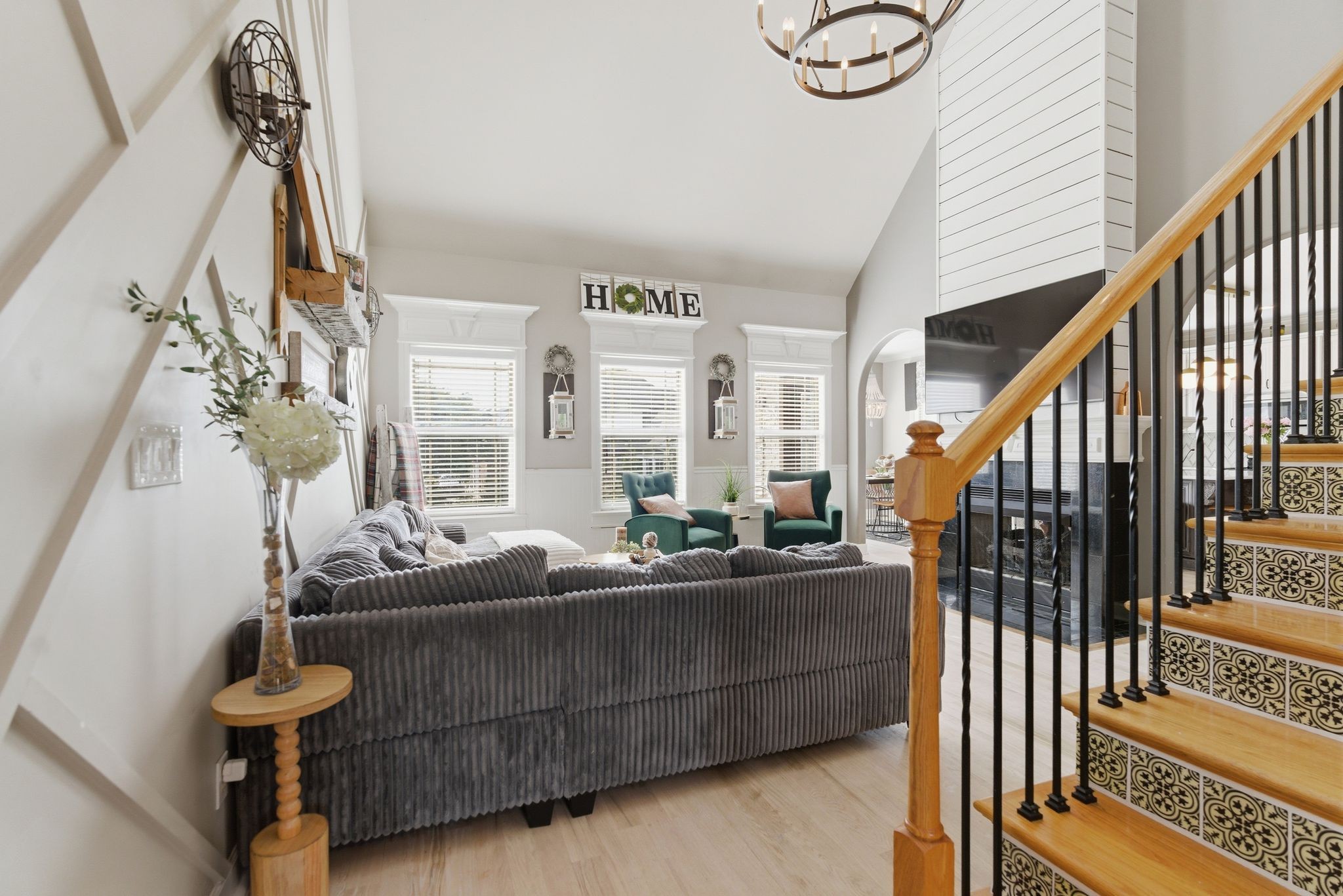 1359 Middlebury Ct