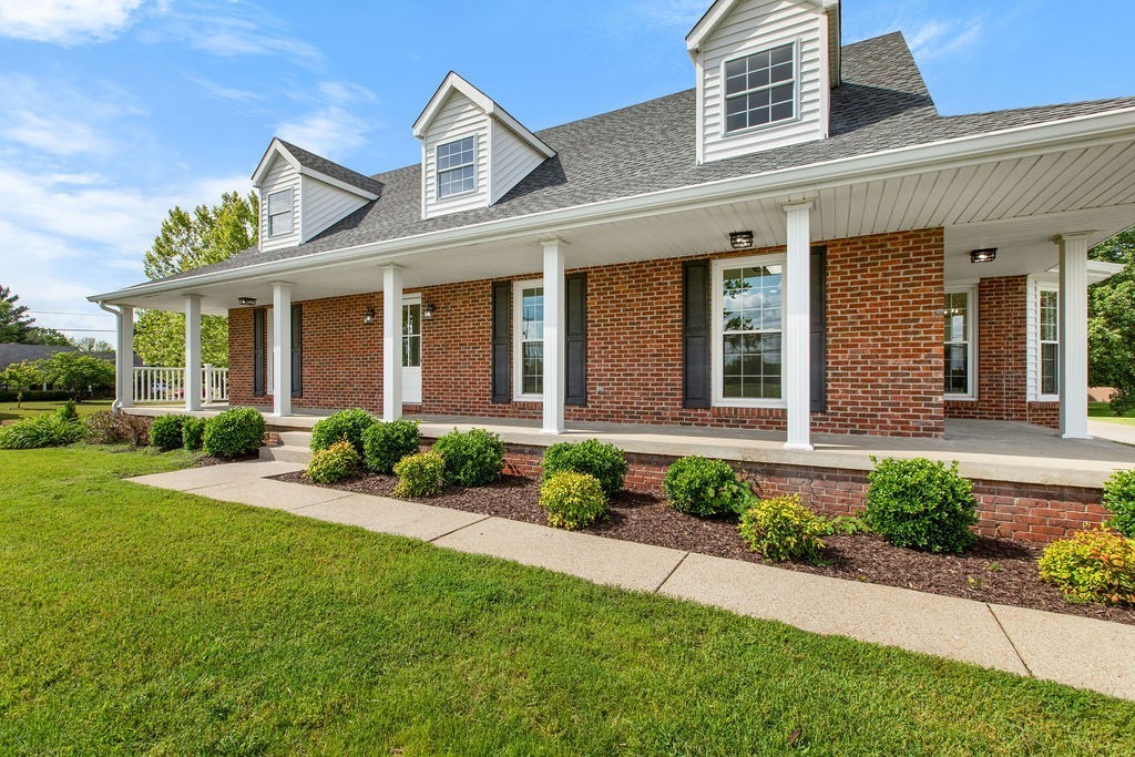 754 Veterans Pkwy