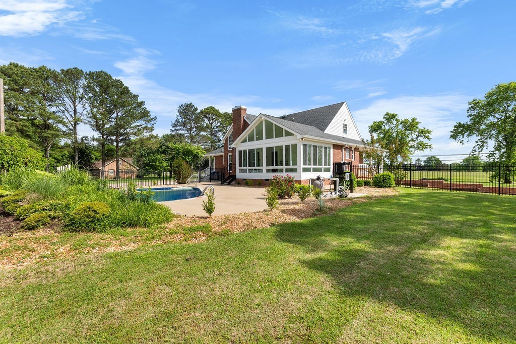 754 Veterans Pkwy