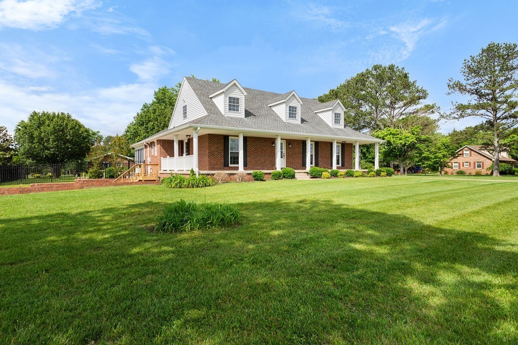 754 Veterans Pkwy