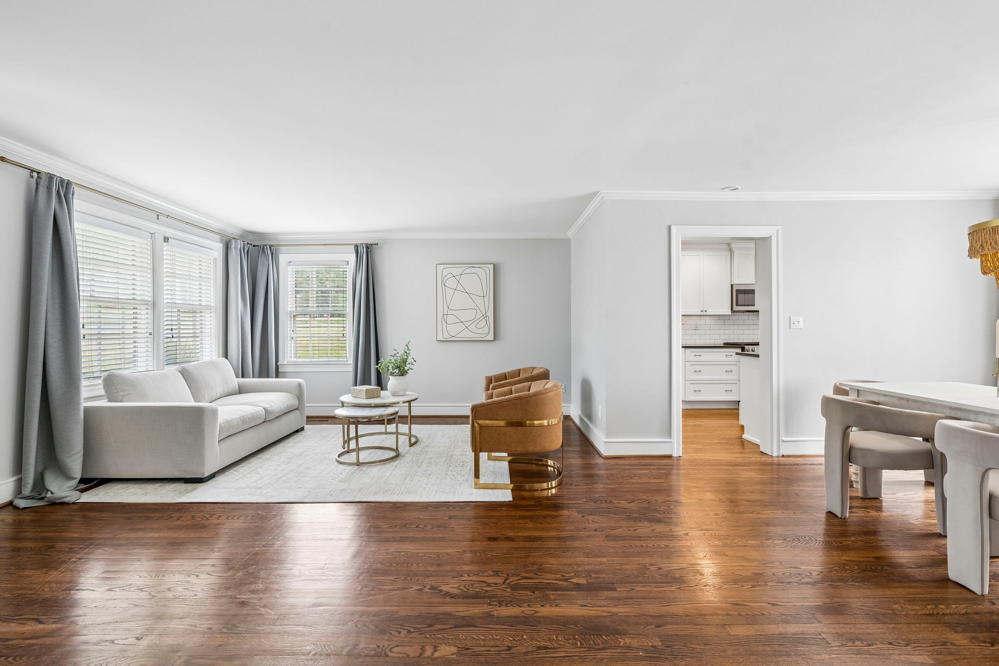 315 Battle Ave