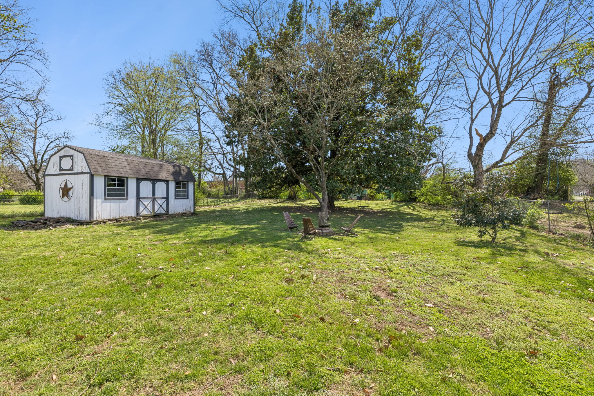 315 Battle Ave
