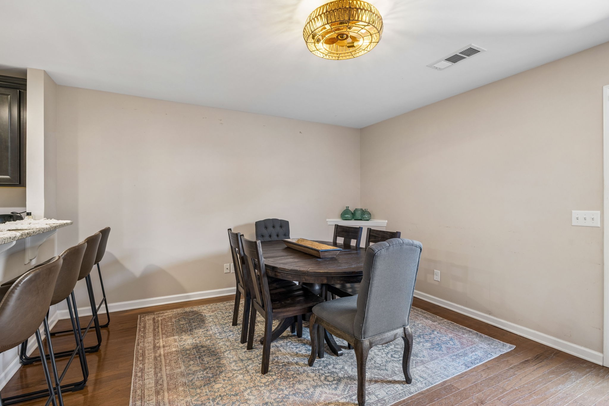 1319 Riverbrook Dr