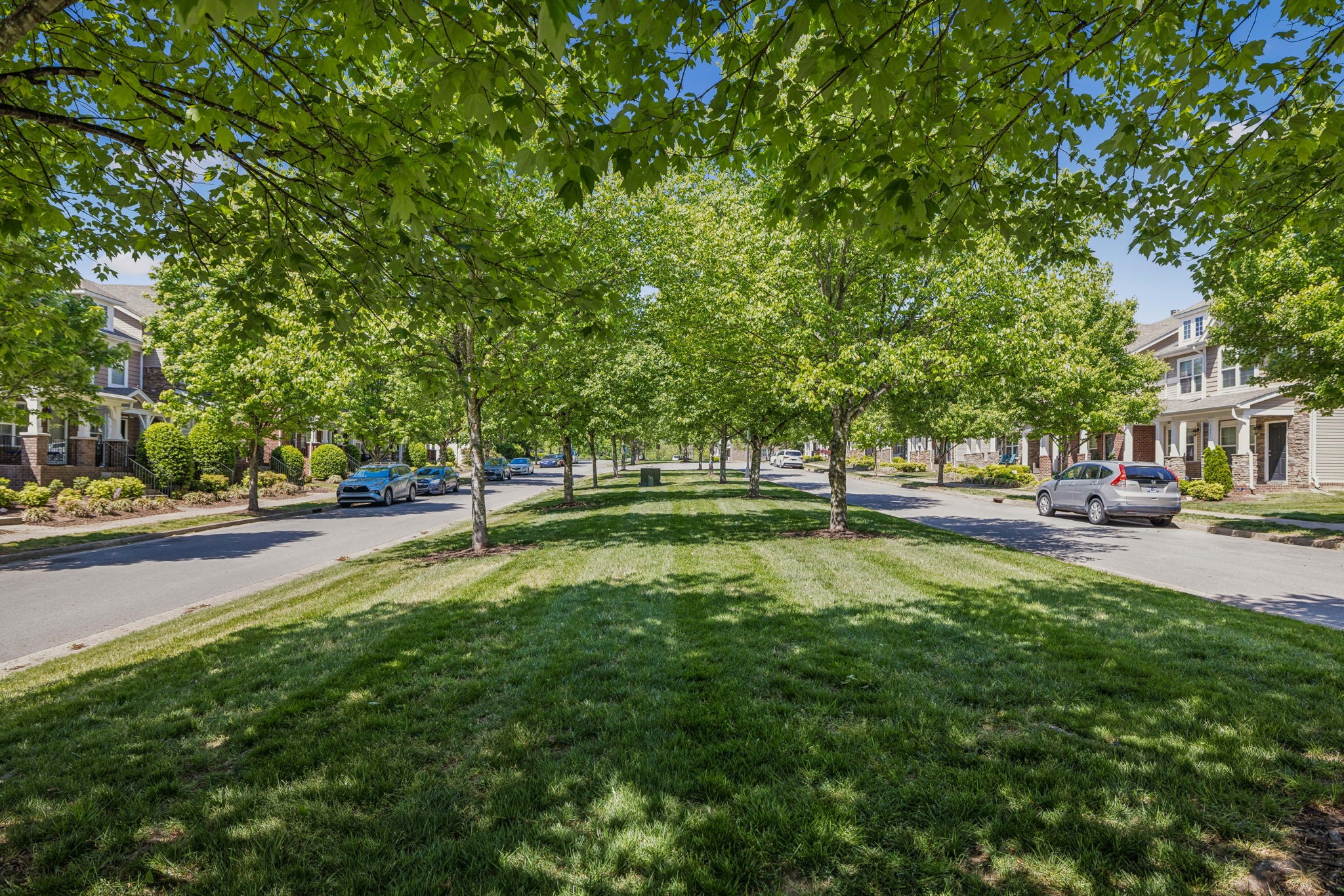 1319 Riverbrook Dr