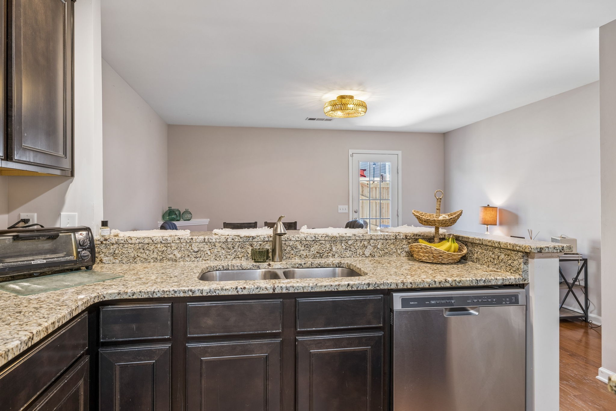 1319 Riverbrook Dr