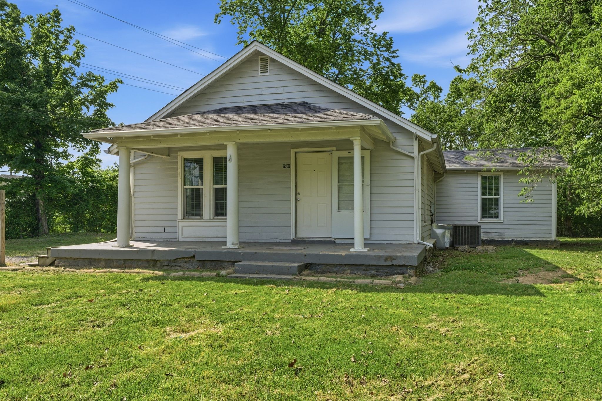 1801 Elizabeth Rd
