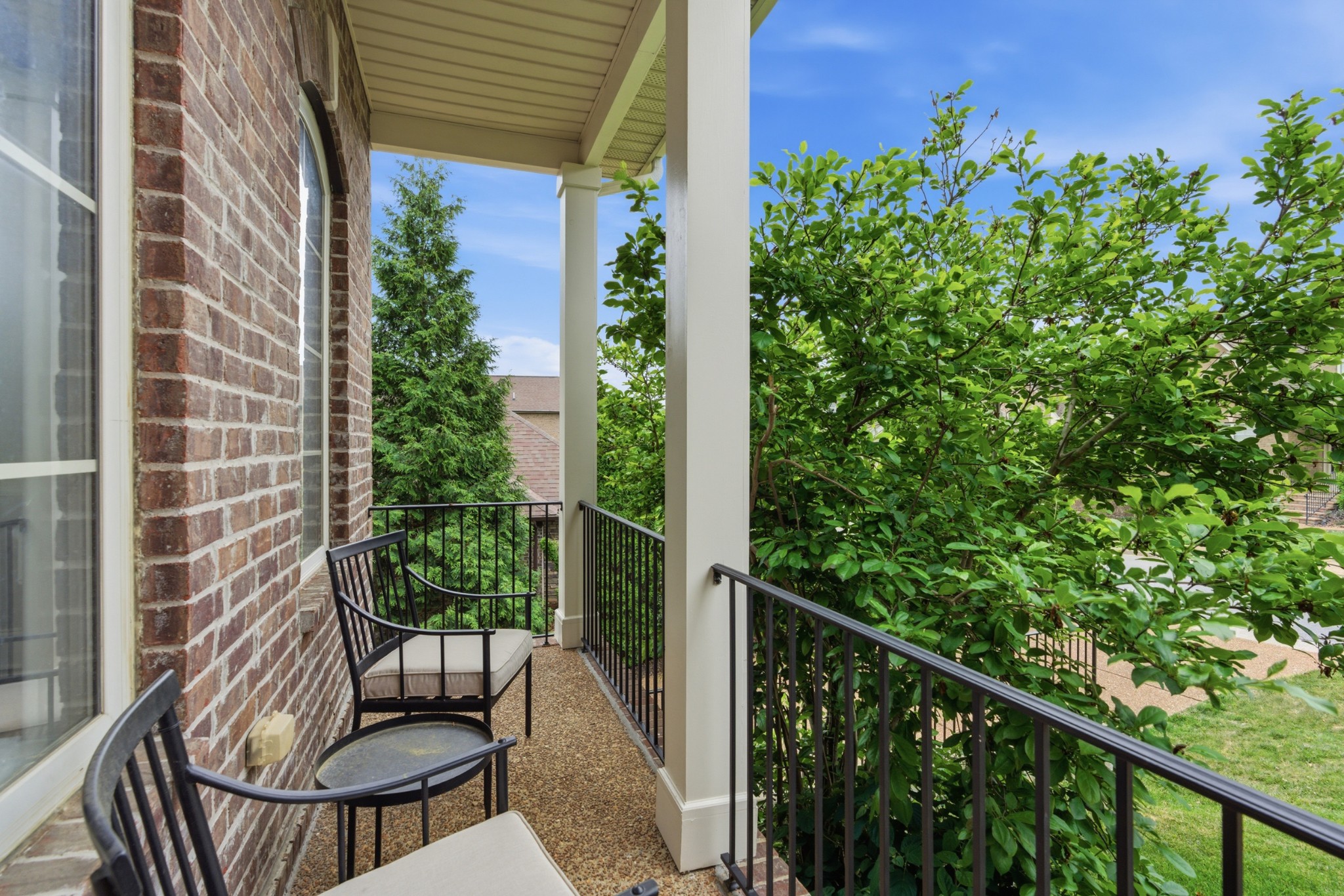 548 Summit Oaks Ct