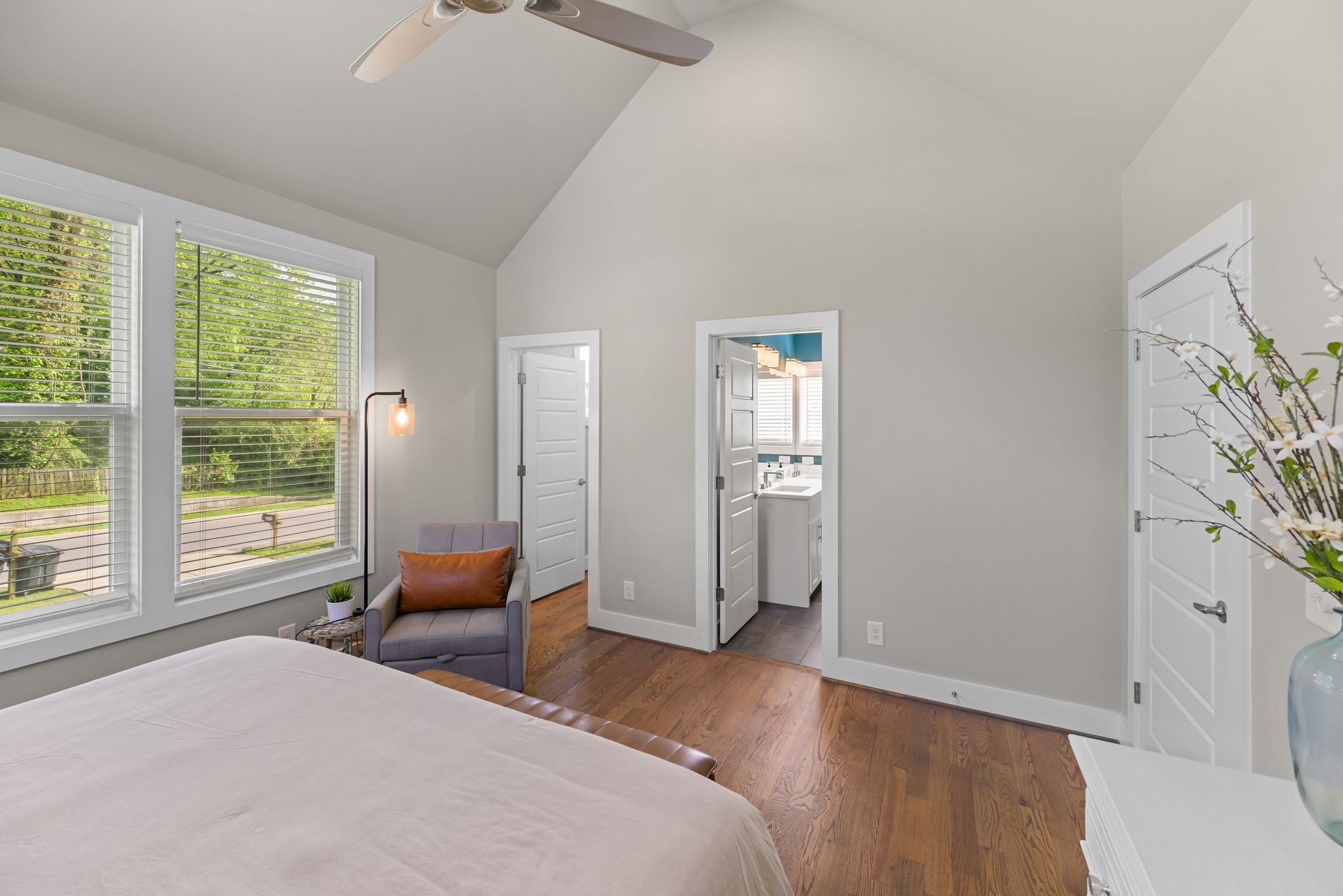 2676 Hartford Dr