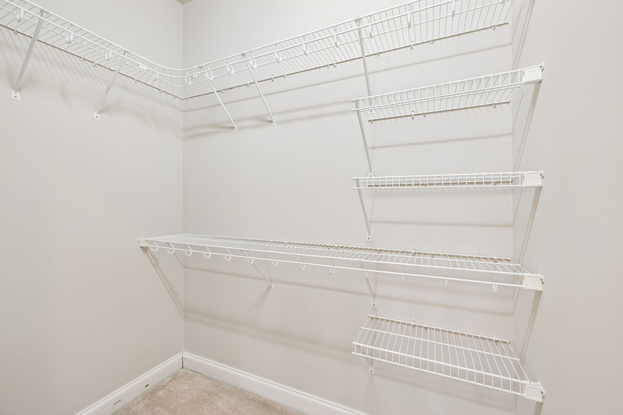 112 Westview Dr