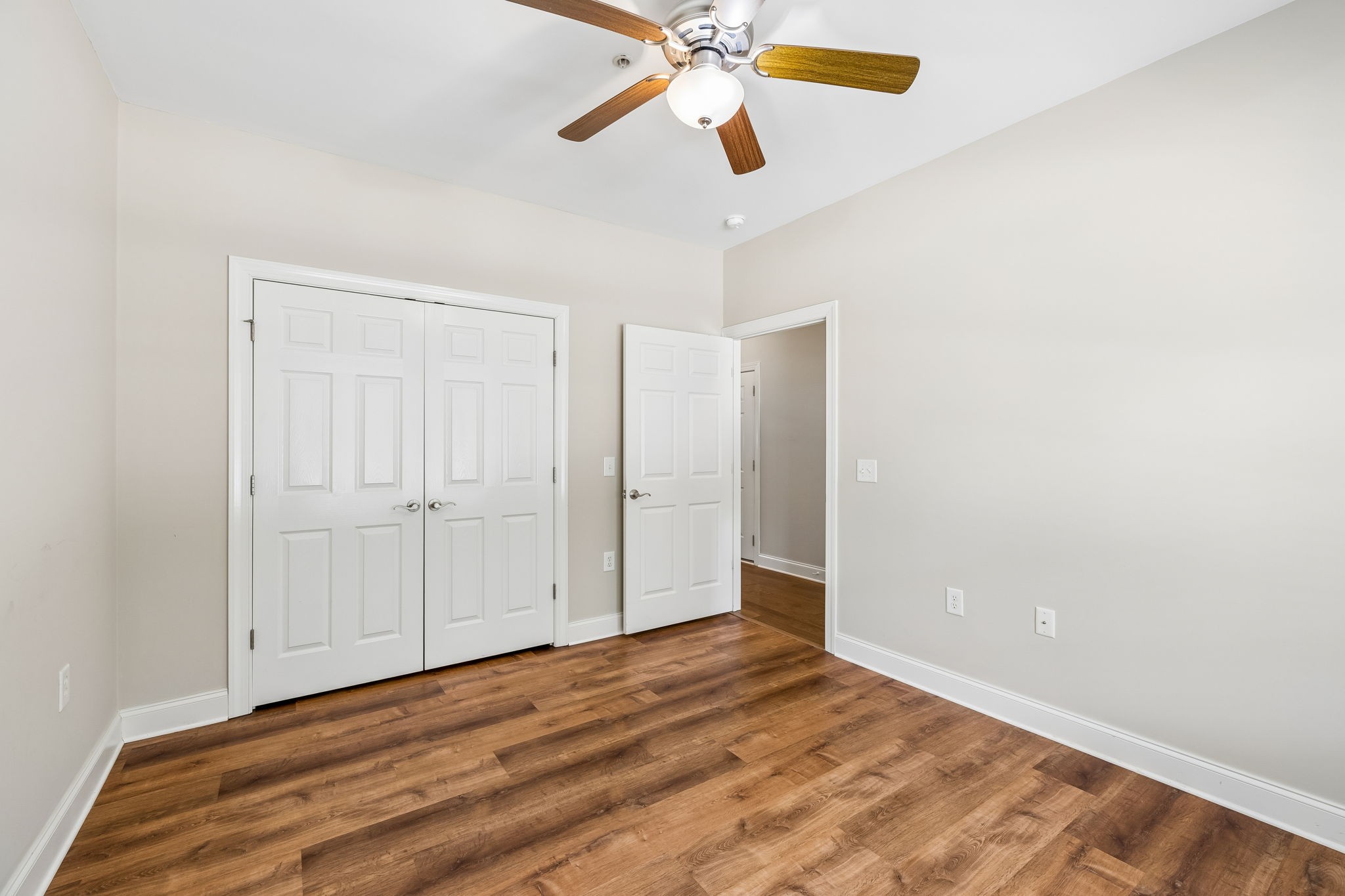 112 Westview Dr