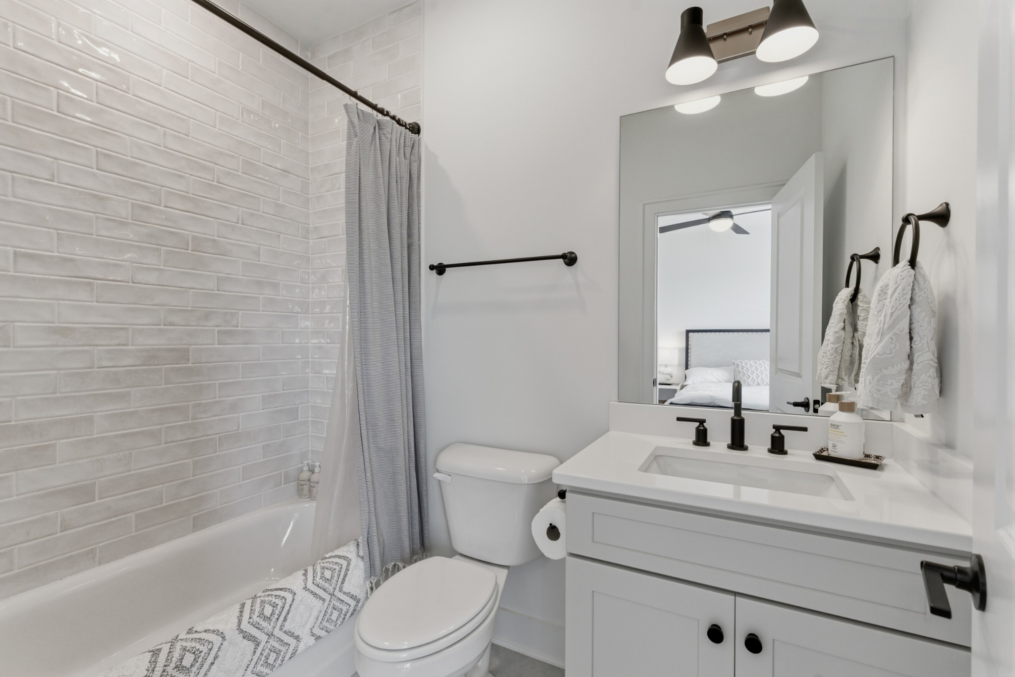 3472 Burgate Trl