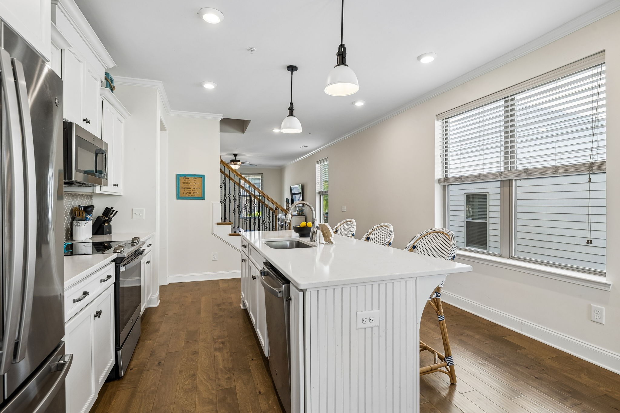 3148 Sassafras Ln