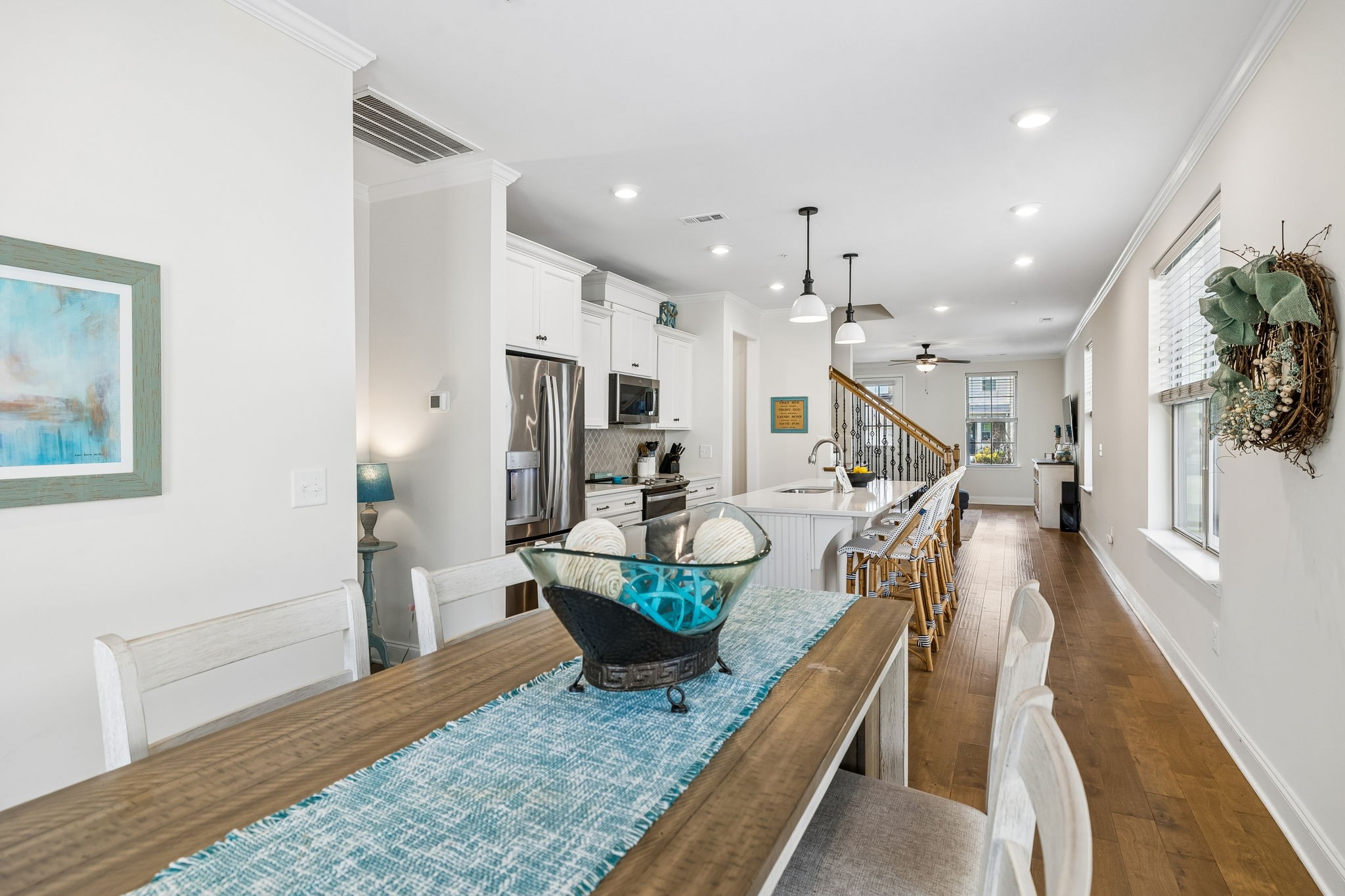 3148 Sassafras Ln
