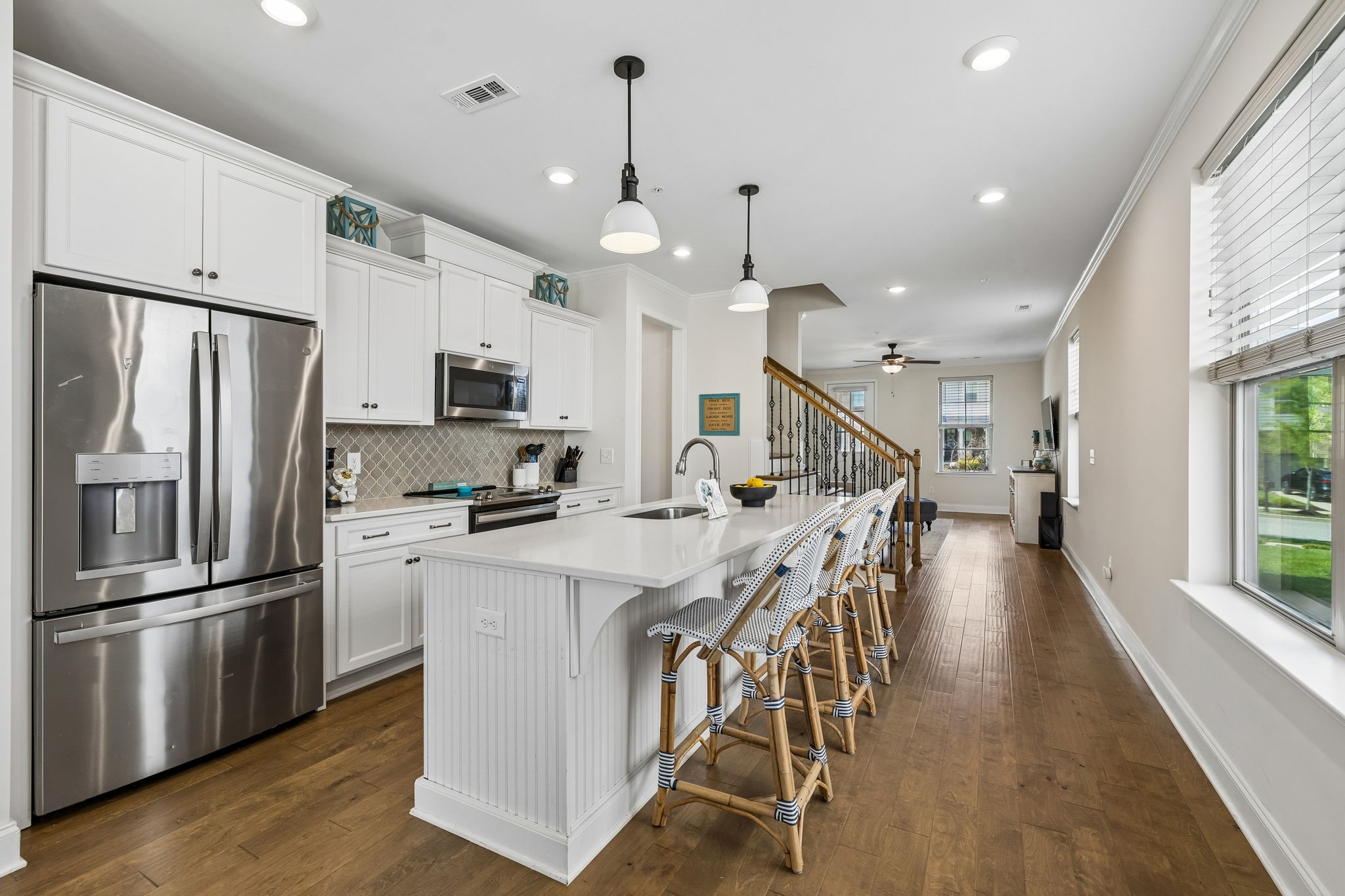 3148 Sassafras Ln