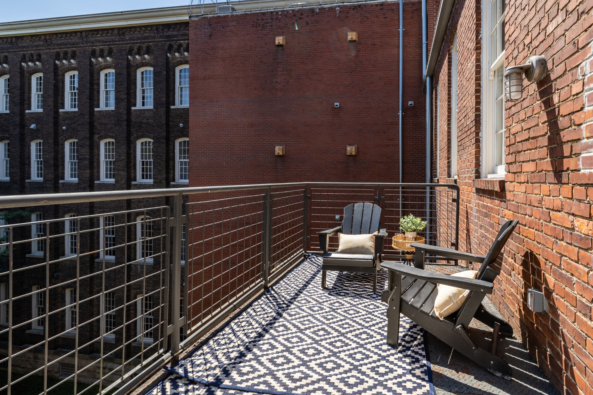 1400 Rosa L Parks Blvd Unit: 333