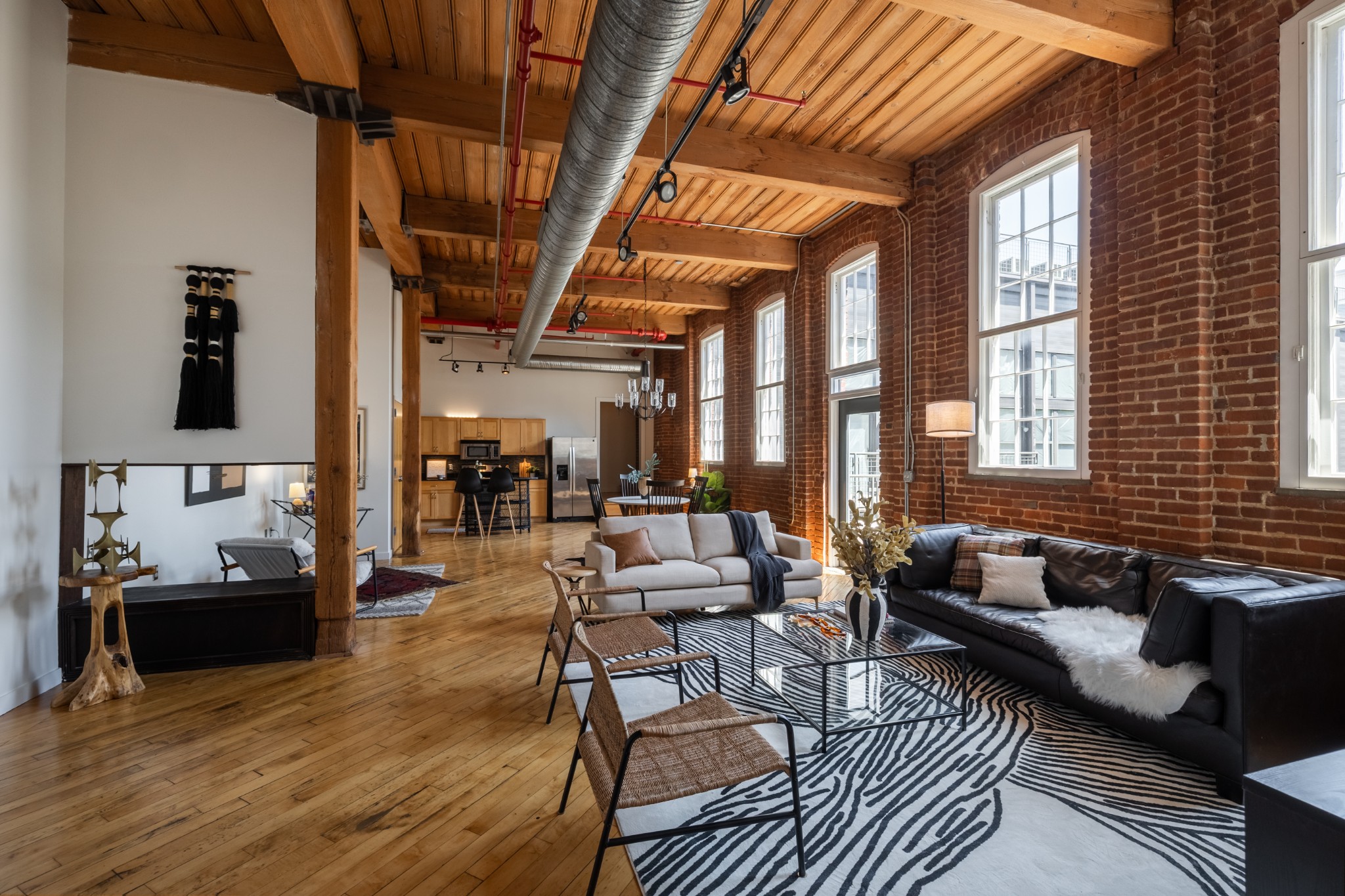 1400 Rosa L Parks Blvd Unit: 333