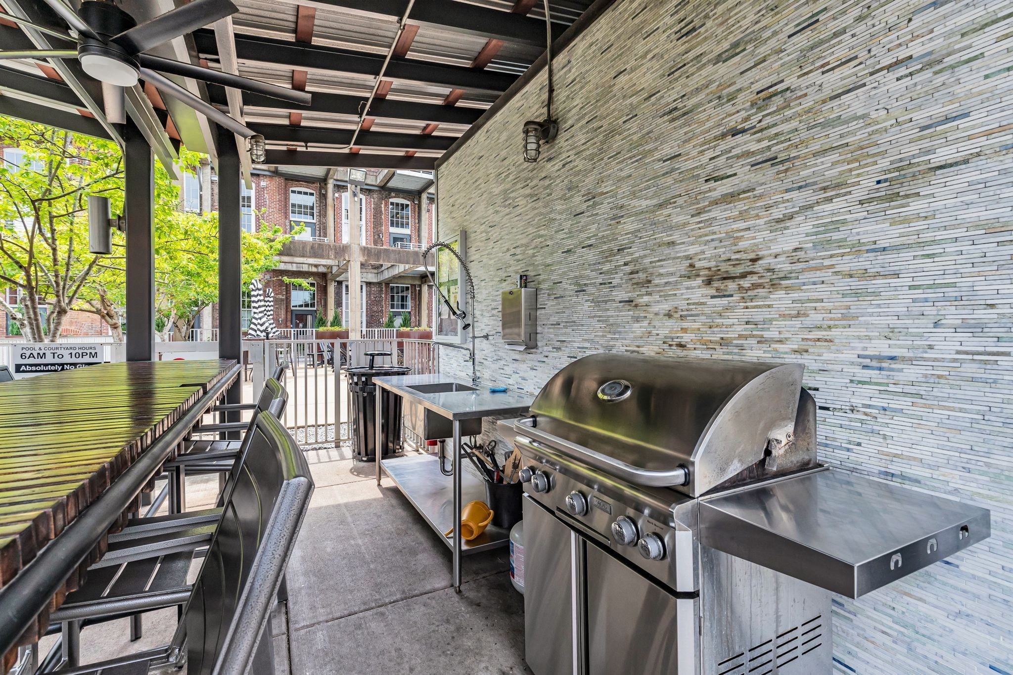1400 Rosa L Parks Blvd Unit: 333