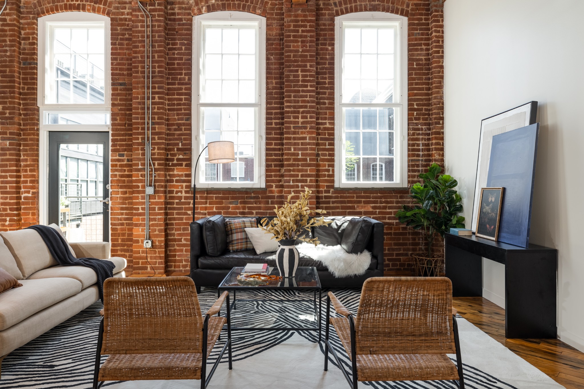 1400 Rosa L Parks Blvd Unit: 333