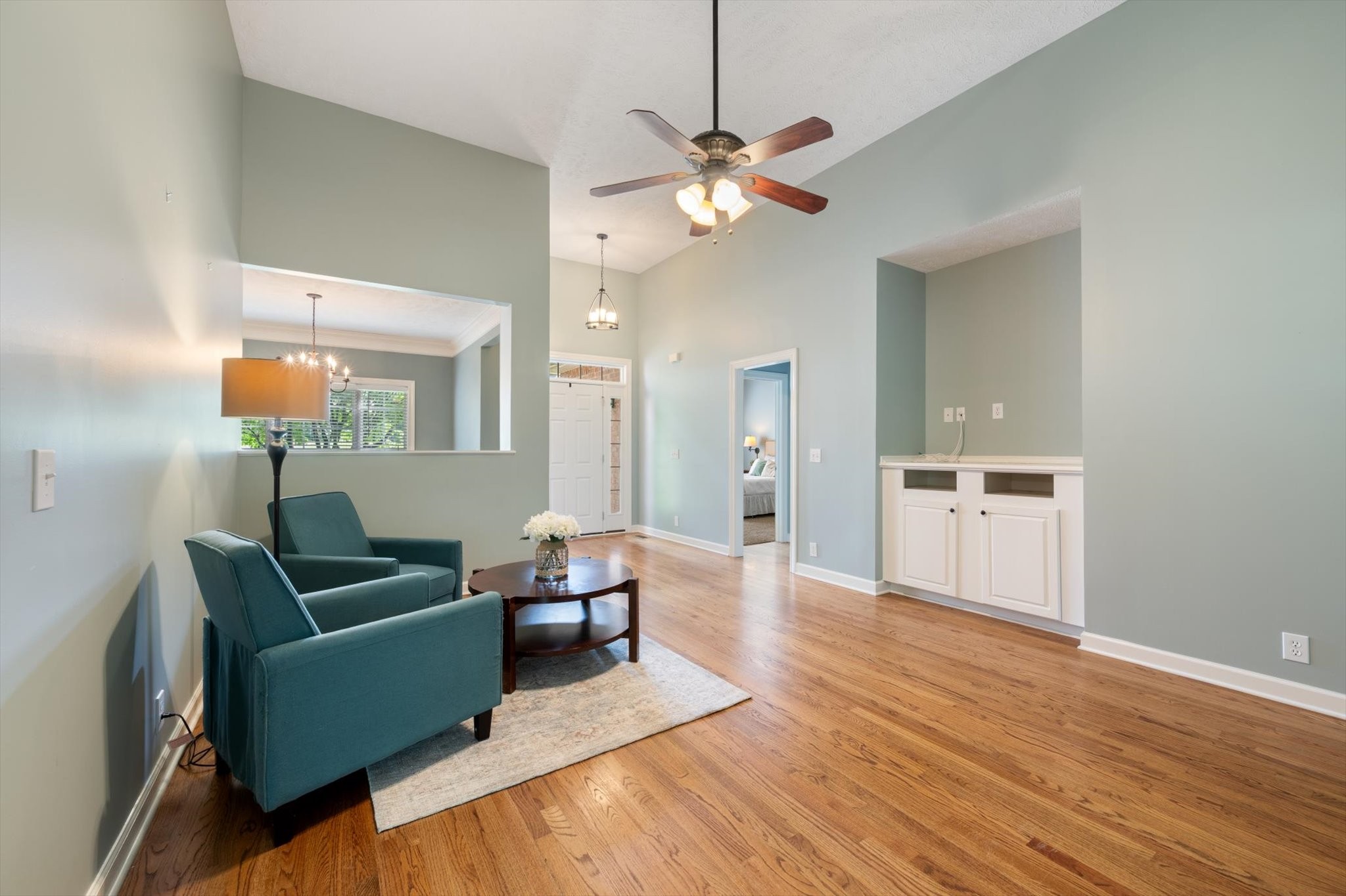 319 Eclipse Dr