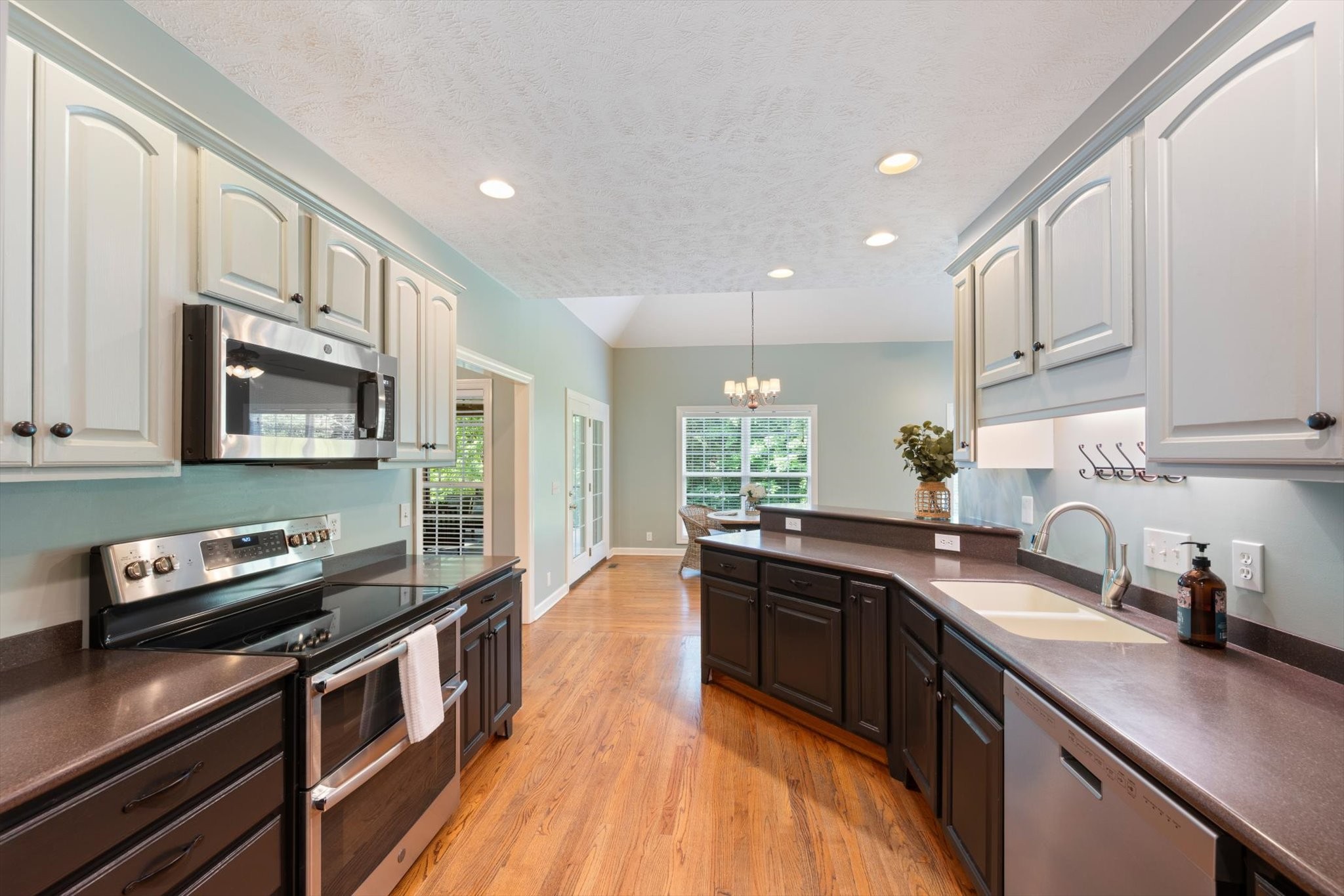 319 Eclipse Dr