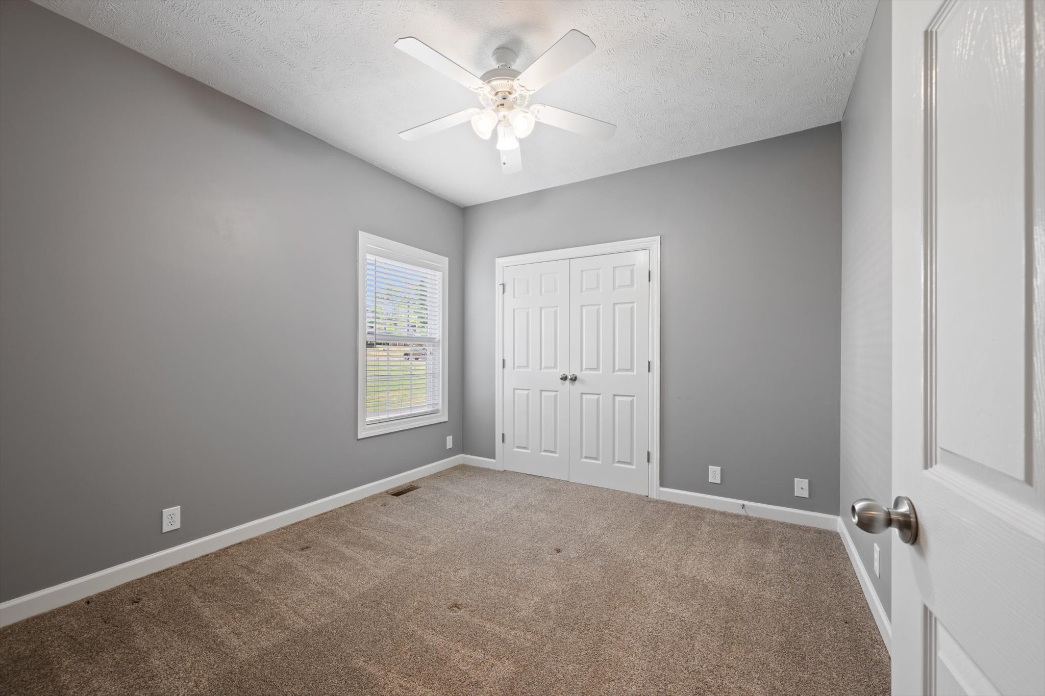 319 Eclipse Dr