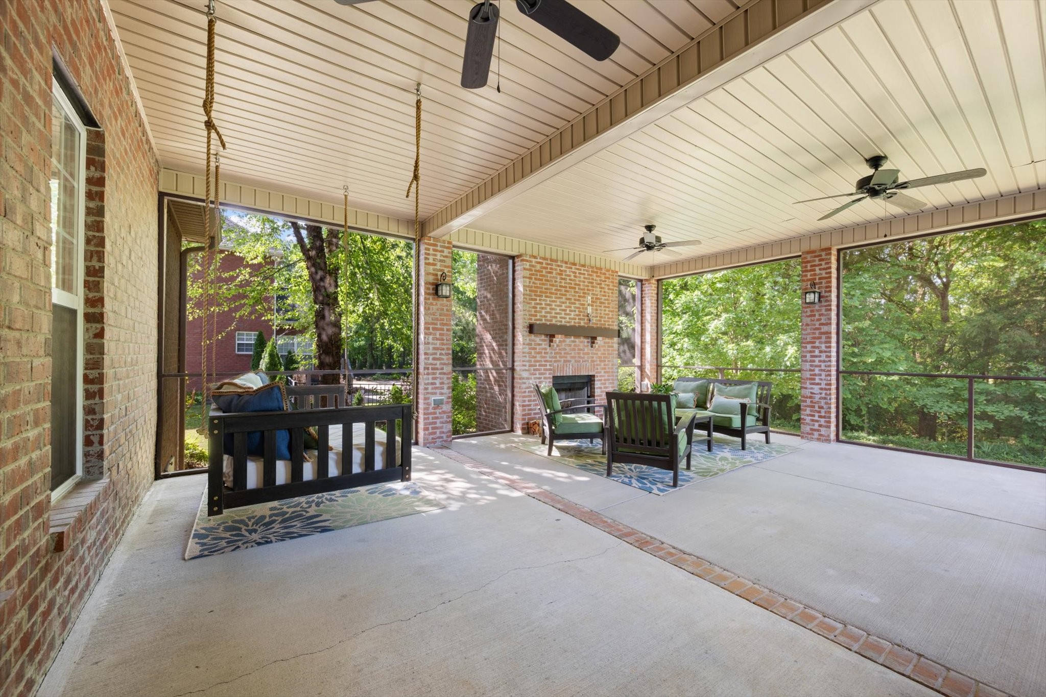 319 Eclipse Dr