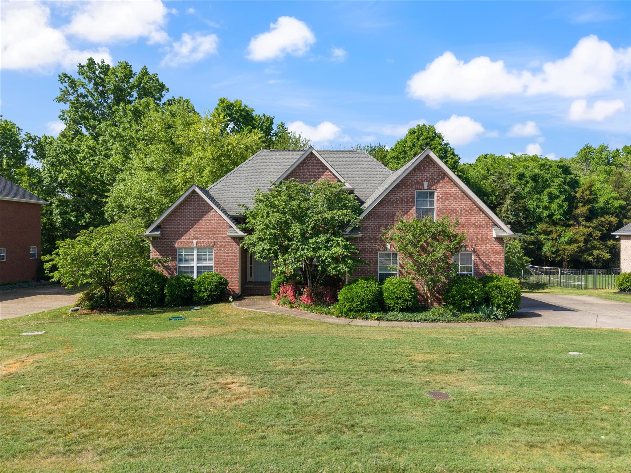 319 Eclipse Dr
