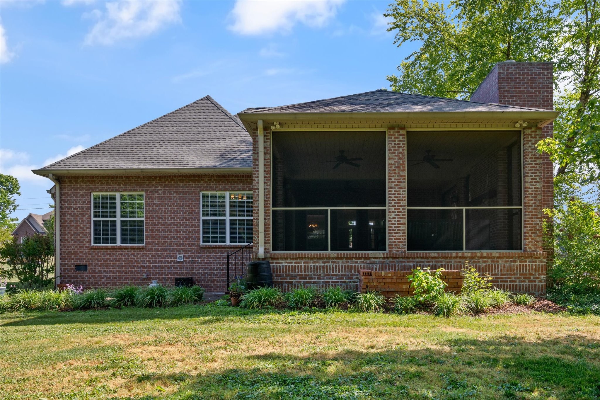 319 Eclipse Dr