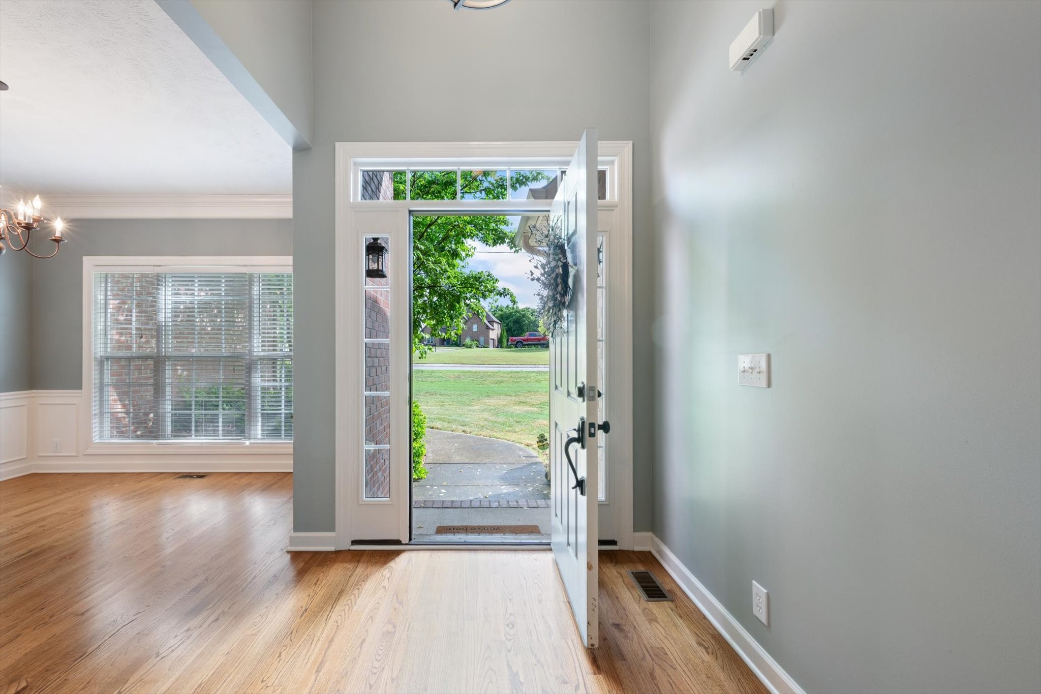 319 Eclipse Dr