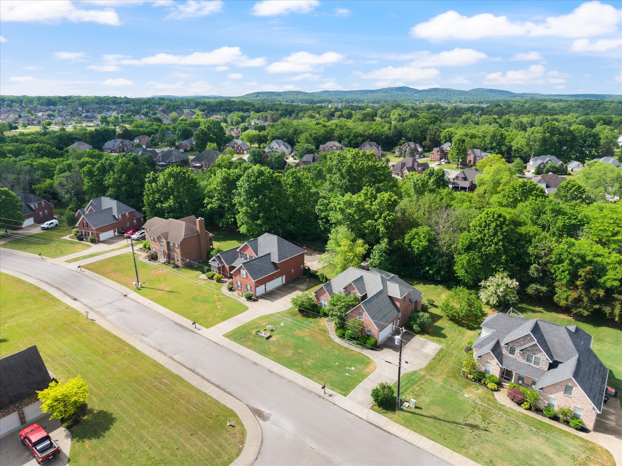 319 Eclipse Dr