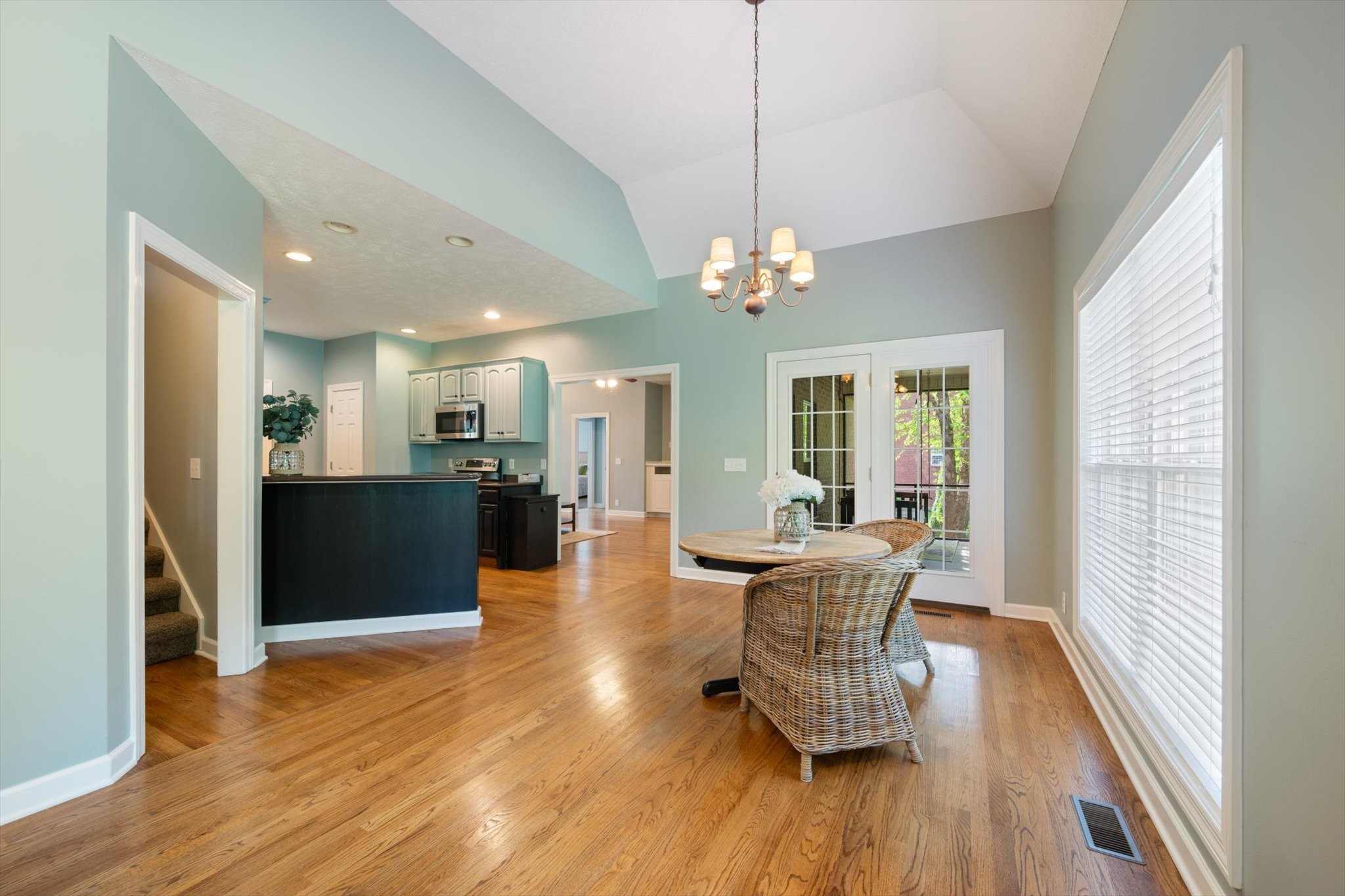 319 Eclipse Dr