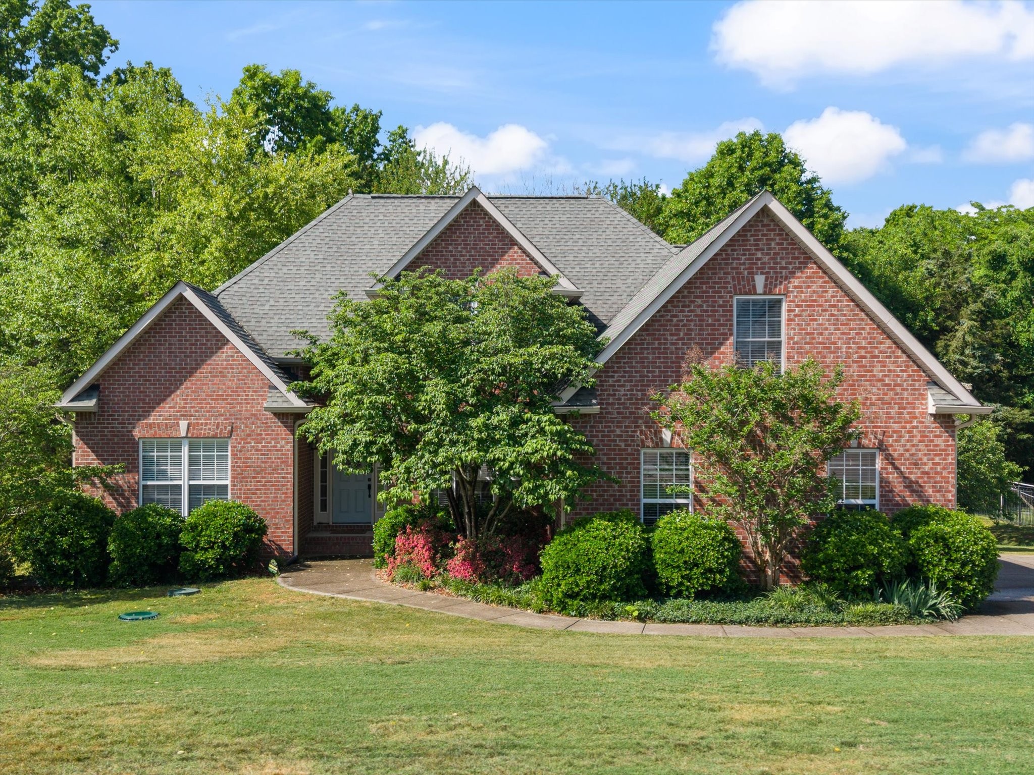 319 Eclipse Dr