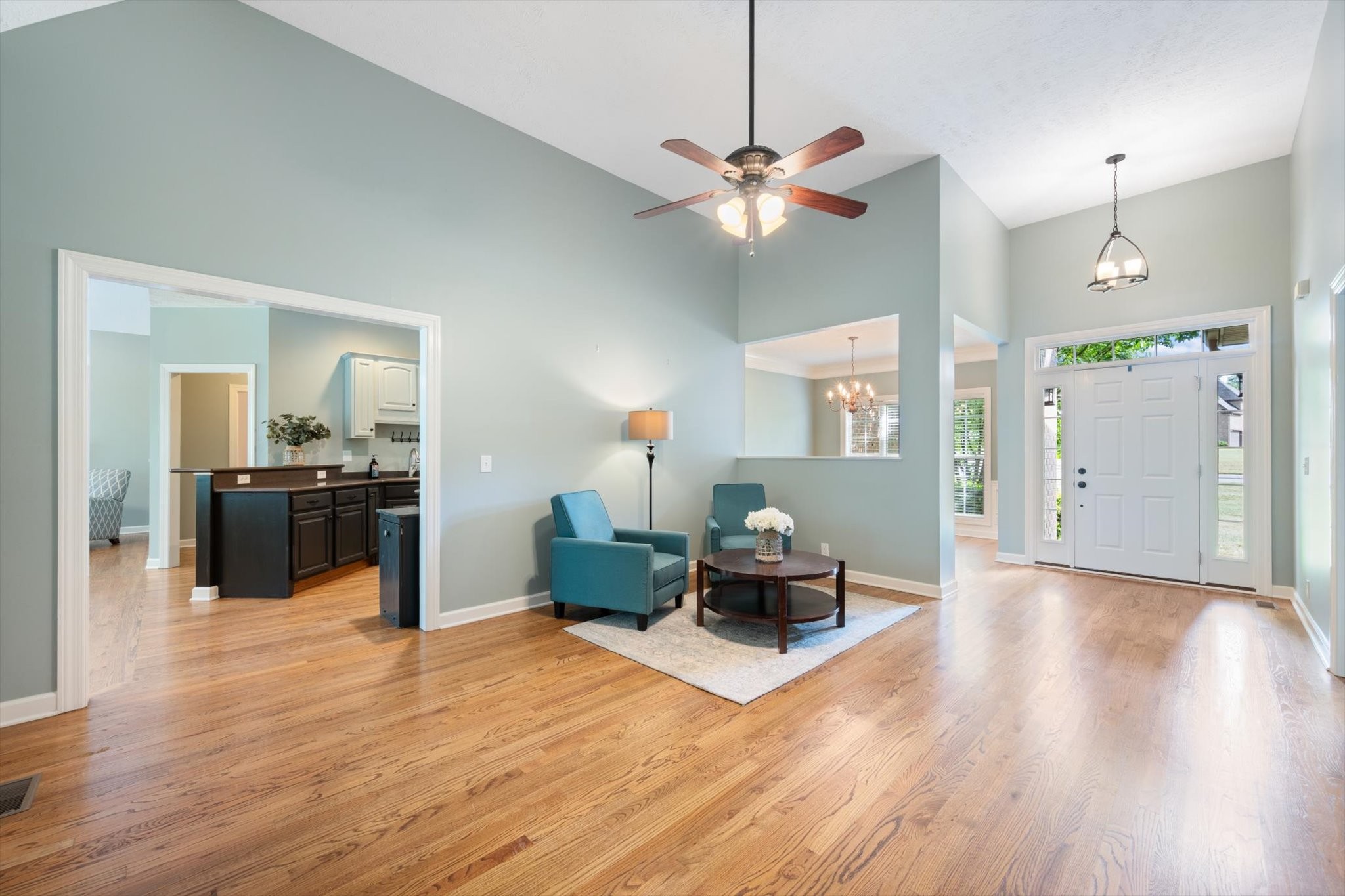 319 Eclipse Dr