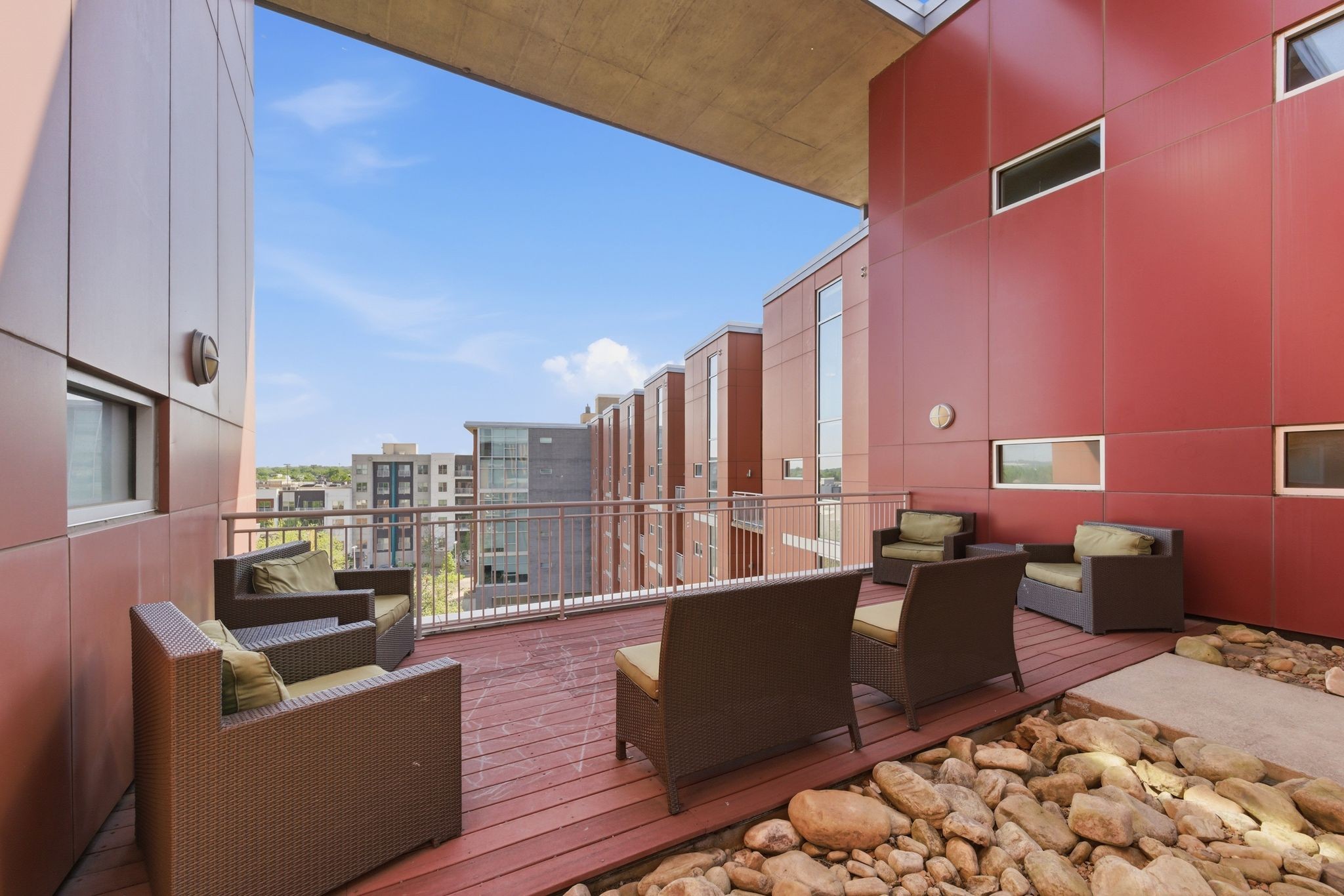 2115 Yeaman Pl Unit: 515